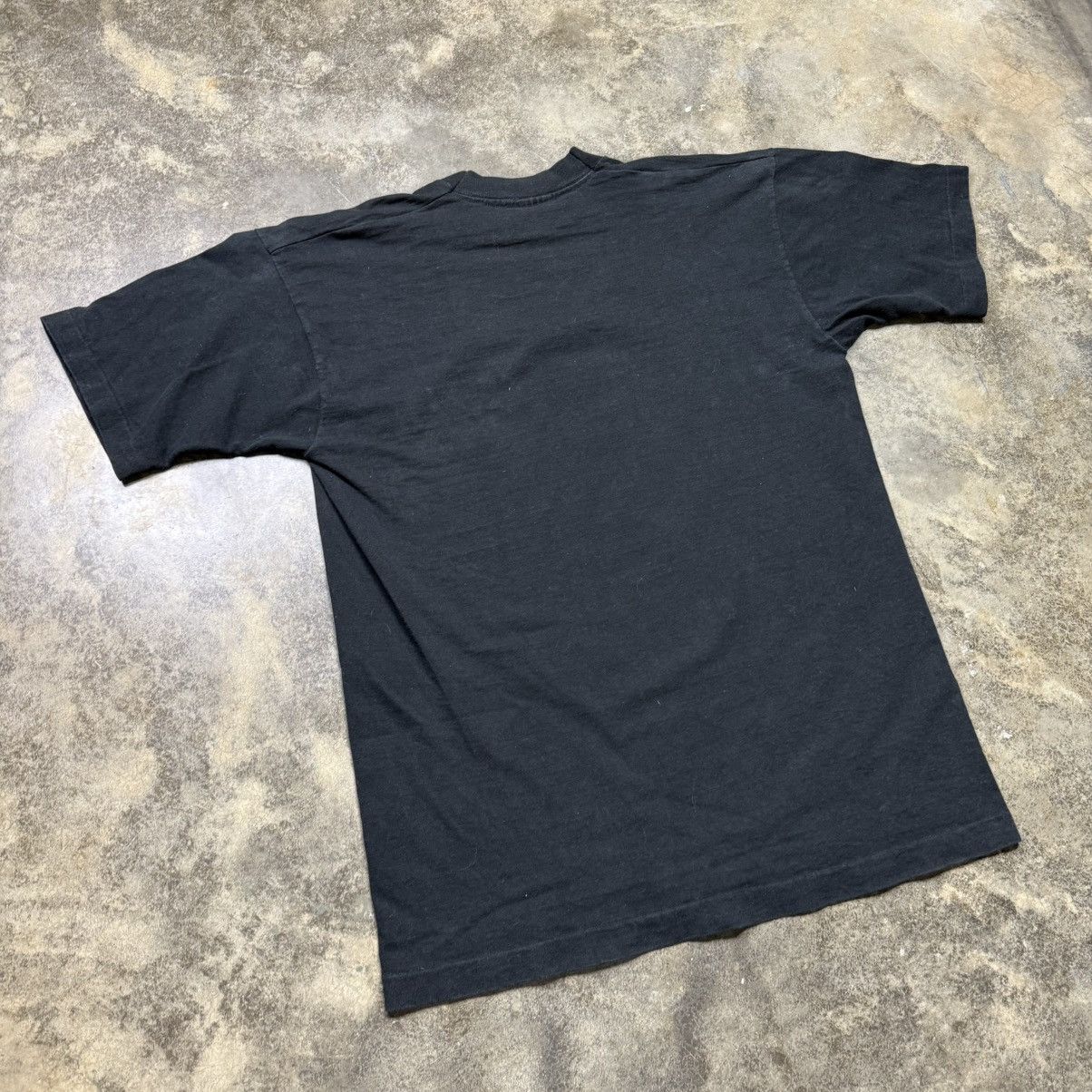 Vintage vintage william wegman devil dog baggy art tshirt Size US L / EU 52-54 / 3 - 6 Thumbnail