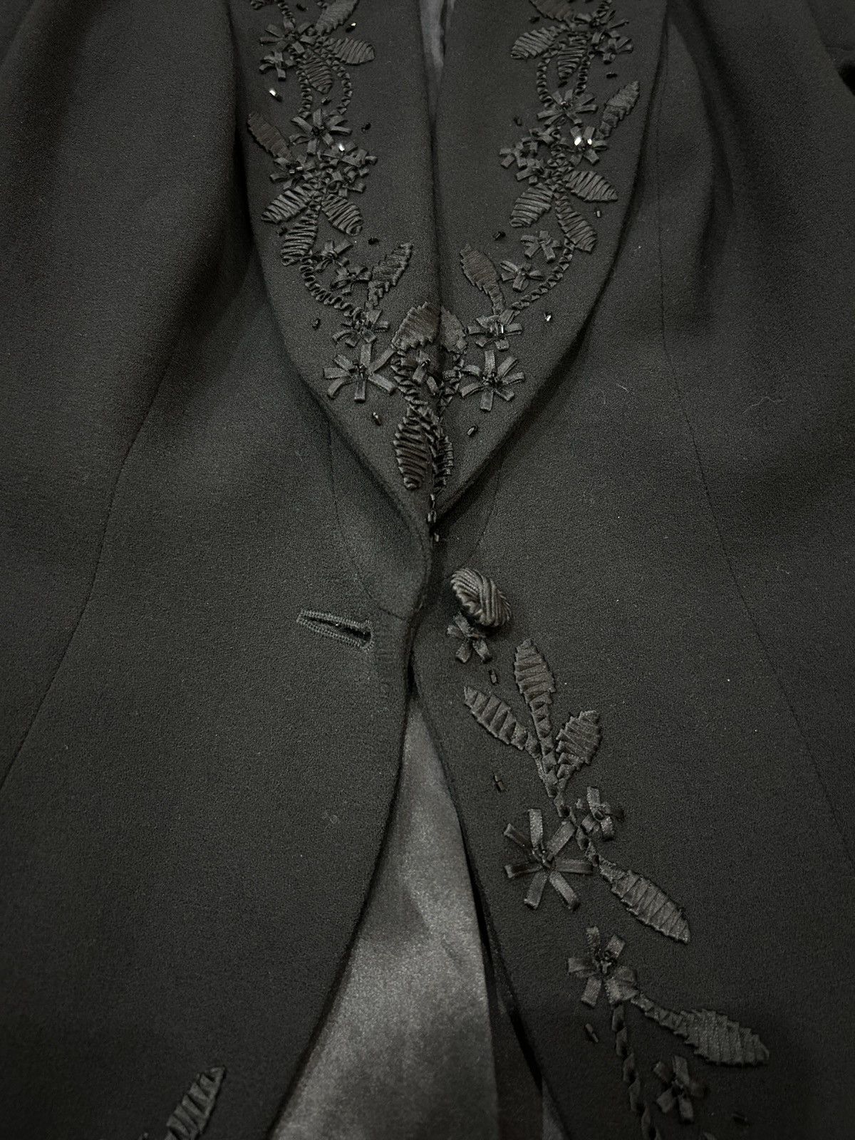 John Galliano F/W 98 Embroidered Evening Jacket Size M / US 6-8 / IT 42-44 - 8 Thumbnail