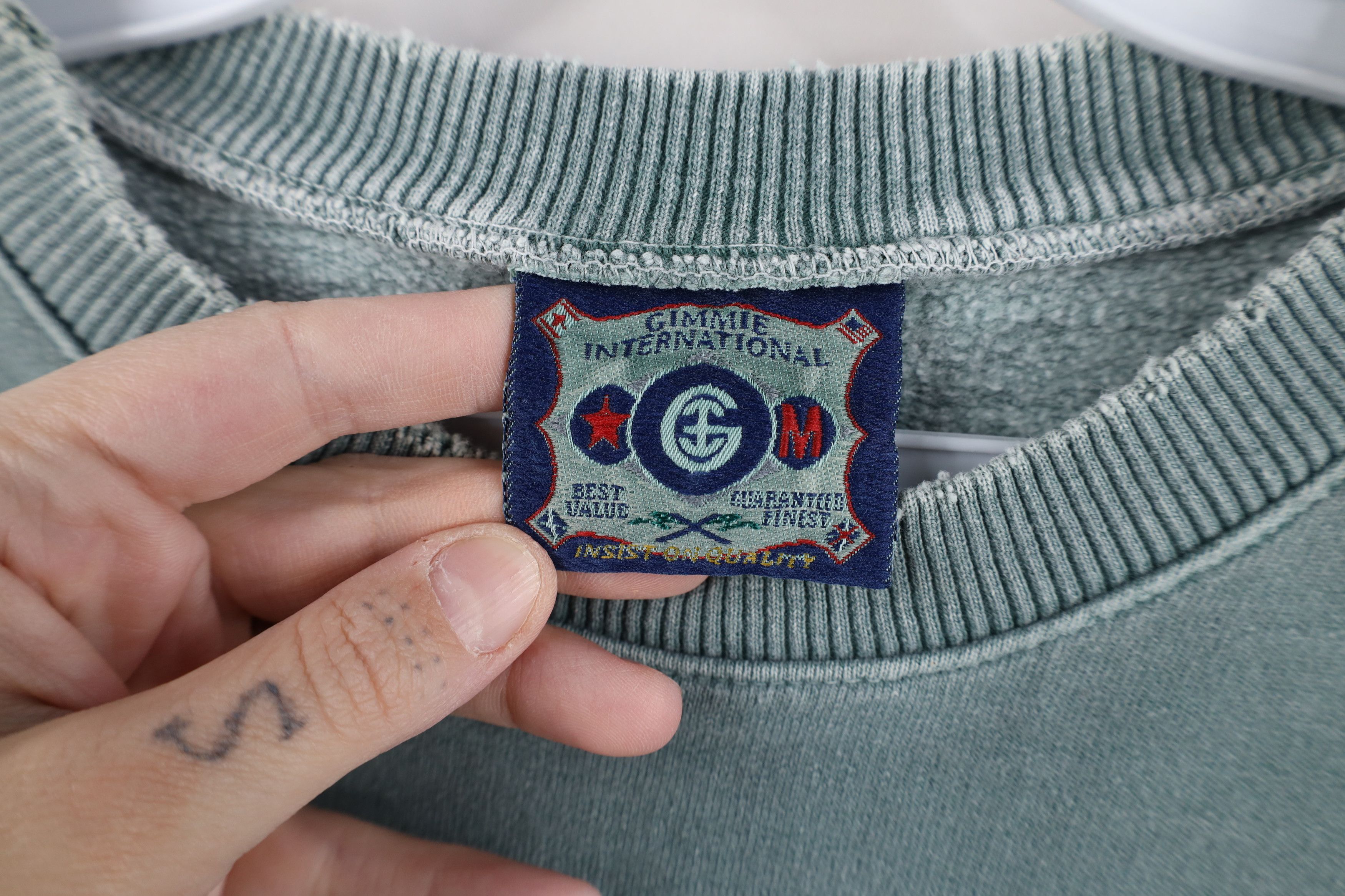 Vintage Vintage 90s Streetwear Guyz Skateboards Sweatshirt USA Size US M / EU 48-50 / 2 - 9 Thumbnail