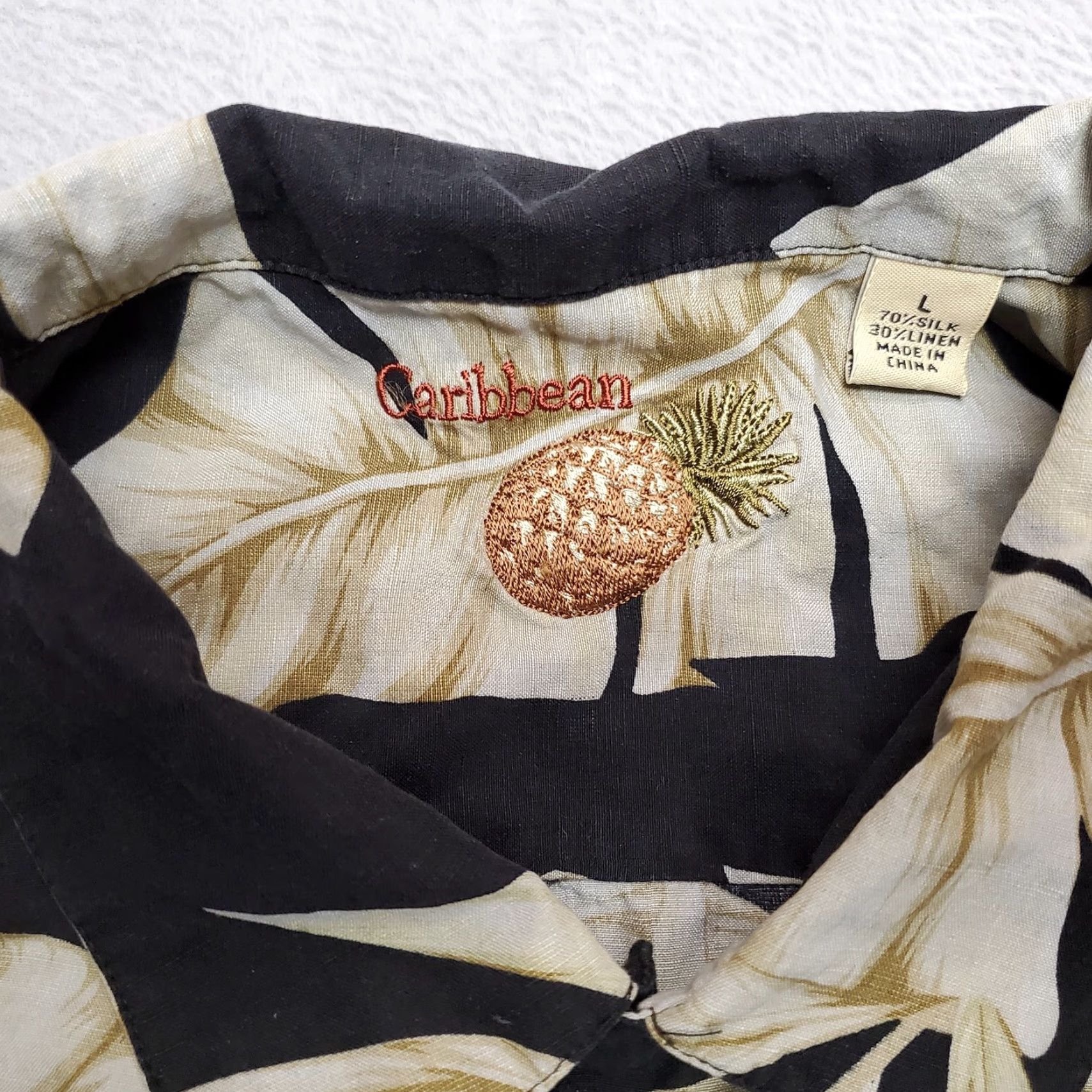 Vintage Caribbean Shirt Men L Black Floral Hawaiian Washable Silk Linen Blend Casual Shirt Size US L / EU 52-54 / 3 - 4 Thumbnail