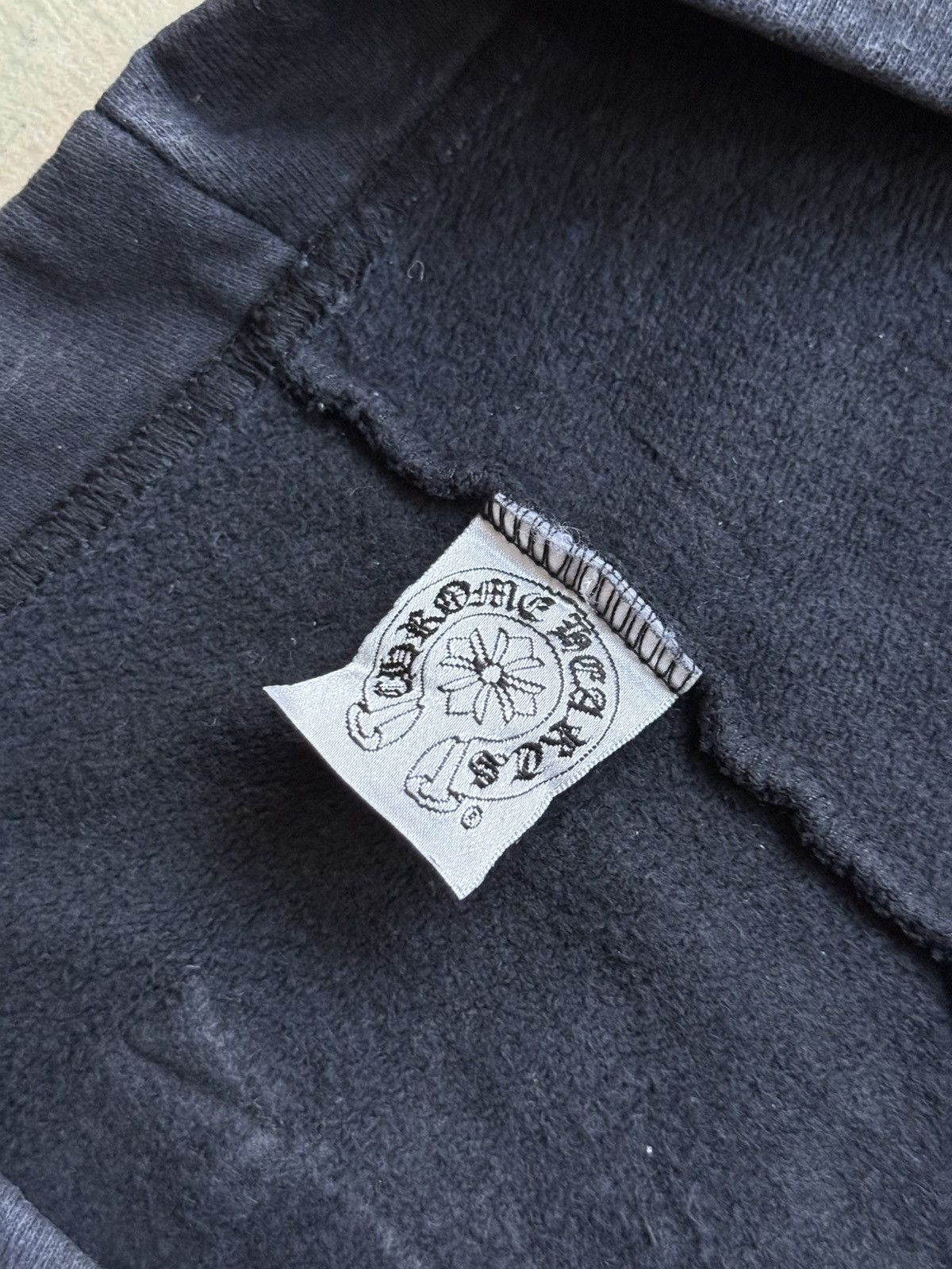 Chrome Hearts Chrome Hearts Grey & Black vintage sweatpants Size US 36 / EU 52 - 17 Thumbnail