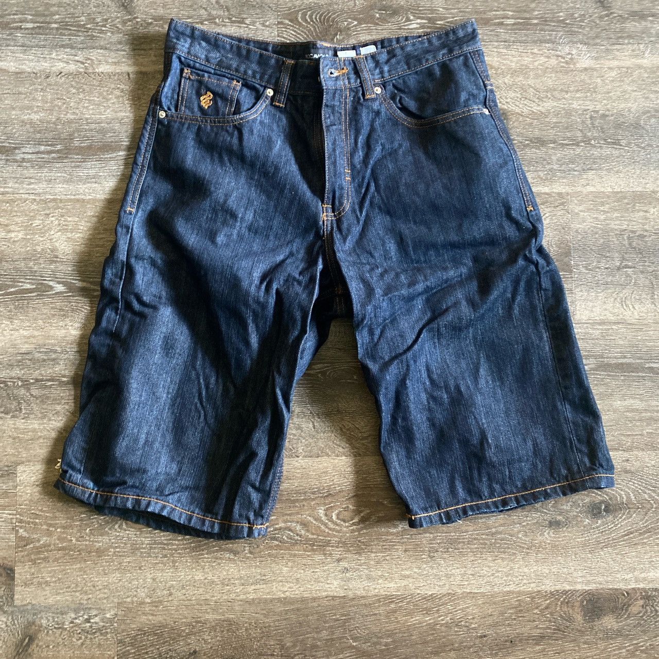 Rocawear Rocawear jorts Size US 34 / EU 50 - 1 Thumbnail