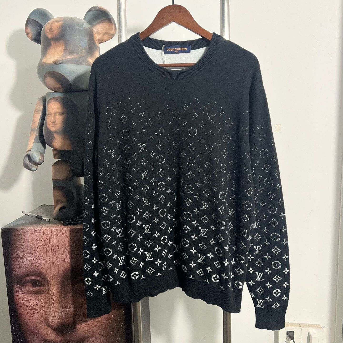 Louis Vuitton Louis Vuitton Knit Gradient Multi Sweater l Men Size US L / EU 52-54 / 3 - 1 Thumbnail