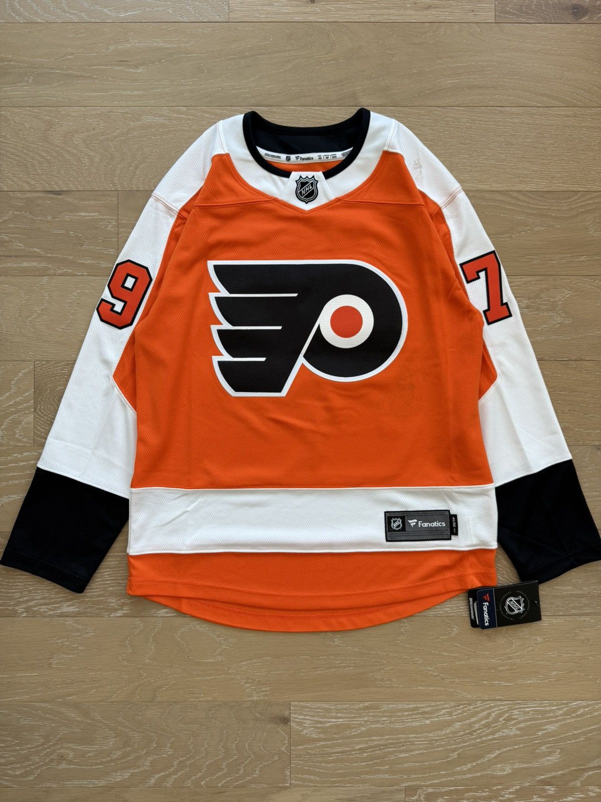 NHL NEW WITH TAGS Philadelphia Flyers jersey Hart Size US XS / EU 42 / 0 - 1 Thumbnail