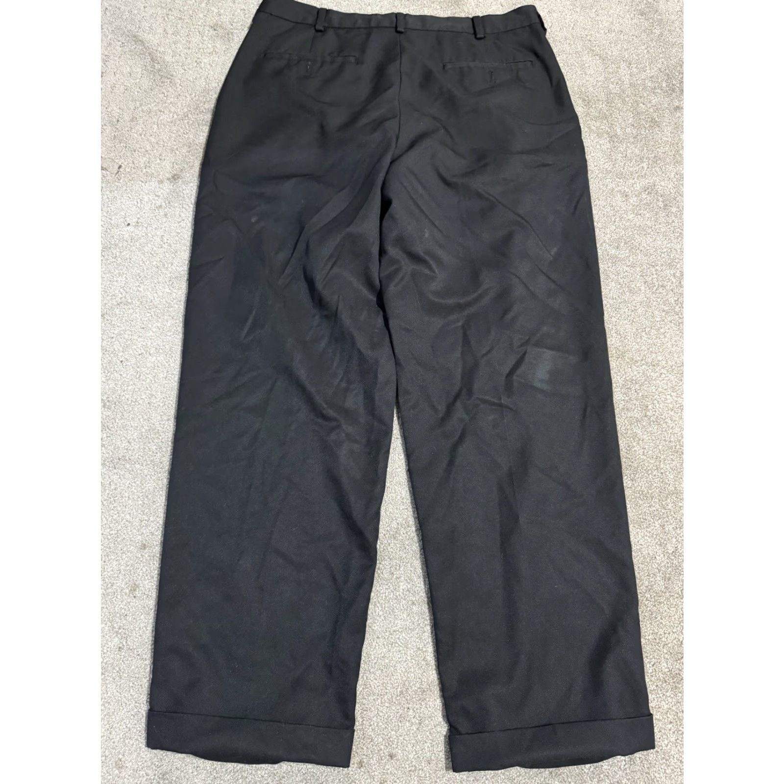 Izod VINTAGE IZOD Chino Pants Shirt Men’s 34x30 Black Solid Cotton No-Iron Cuffed Pleated 5-Pocket EUC Mens Size US 34 / EU 50 - 3 Thumbnail