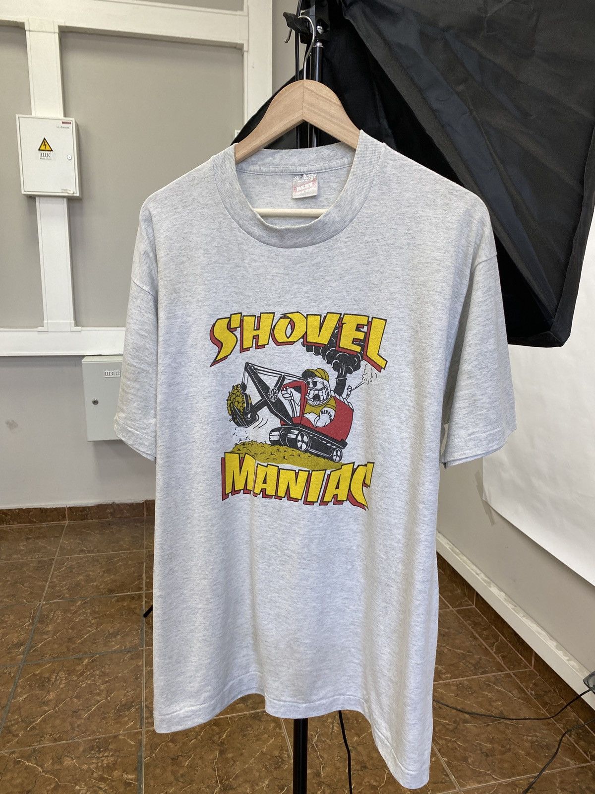 Caterpillar 🇺🇸 Vintage 90s Caterpillar Shovel Maniac T-shirt rare retro Size US XL / EU 56 / 4 - 1 Thumbnail
