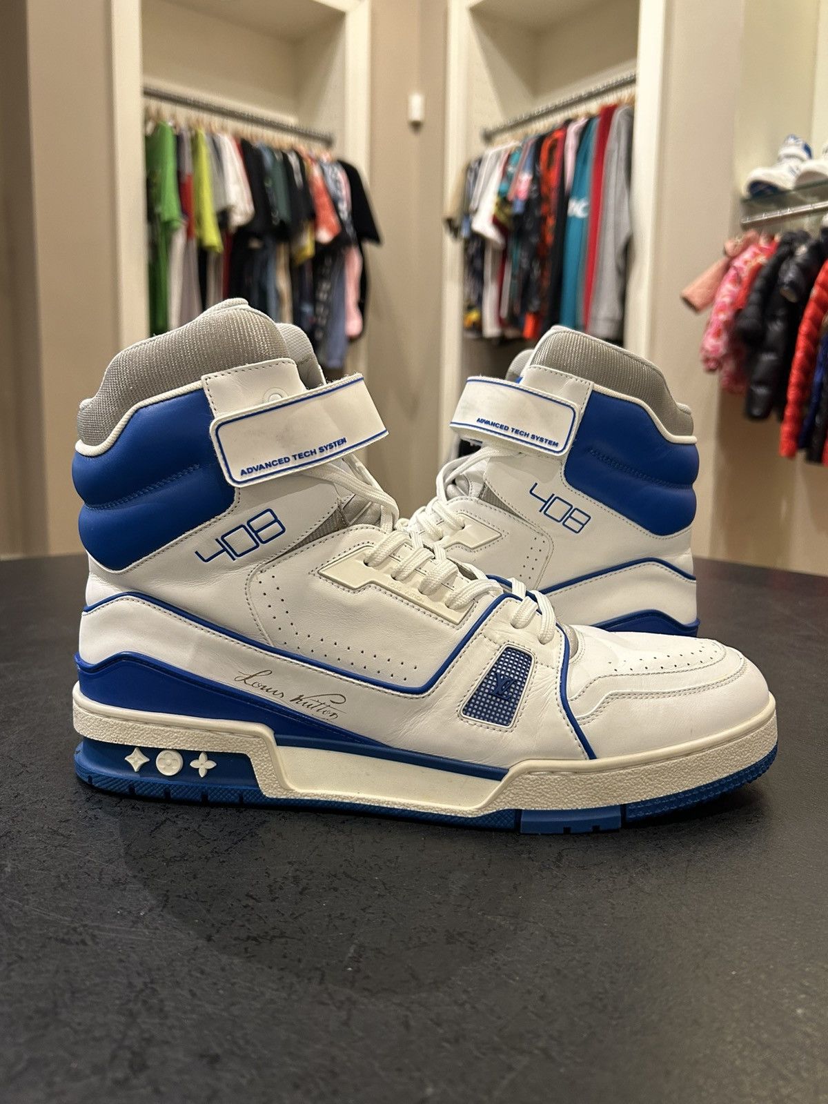 Louis Vuitton Louis Vuitton High Top Trainer - White/Blue Size US 9 / EU 42 - 2 Thumbnail