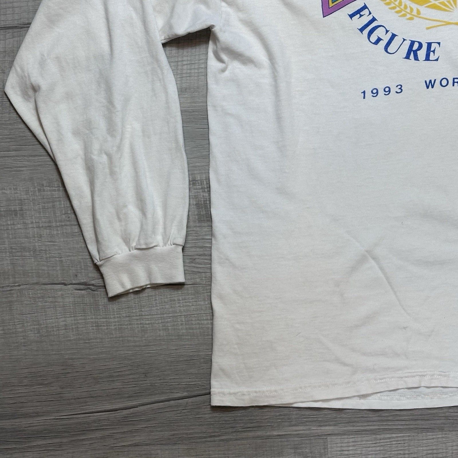 Hanes Vintage Figure Skating 1993 World Cup Long Sleeve T-Shirt Size US XL / EU 56 / 4 - 2 Thumbnail