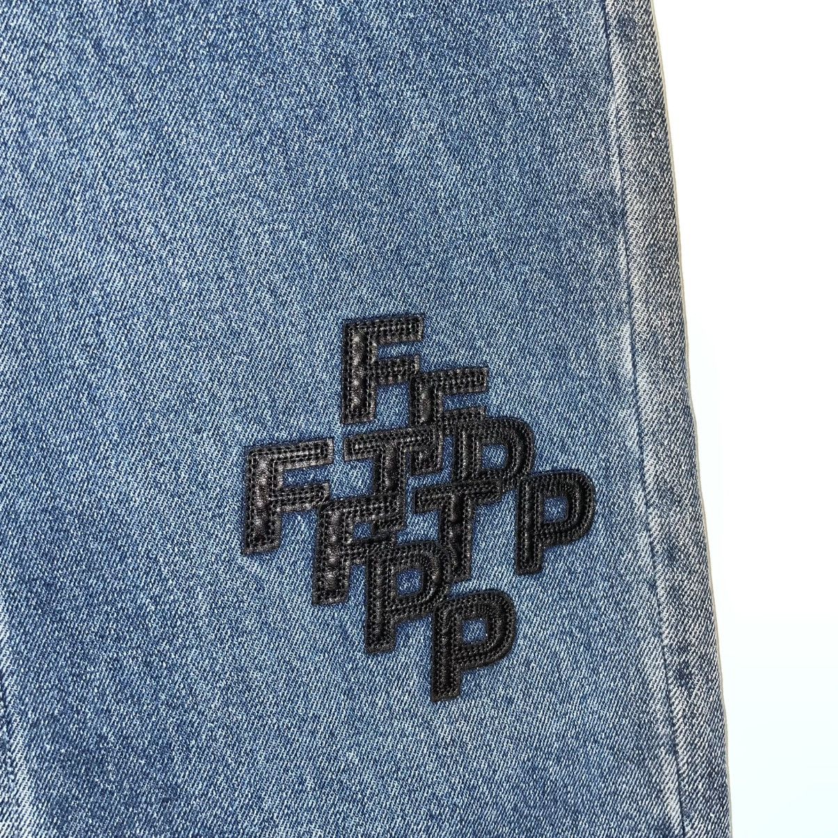 Fuck The Population FTP Chrome Heart Style Patch Denim Size US 32 / EU 48 - 2 Thumbnail