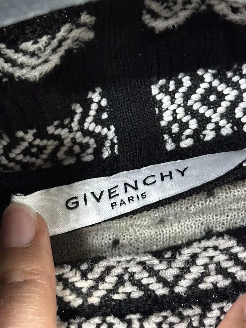 Givenchy Givenchy Black and White Polka Dot Printed Logo Turtleneck Size US S / EU 44-46 / 1 - 6 Thumbnail