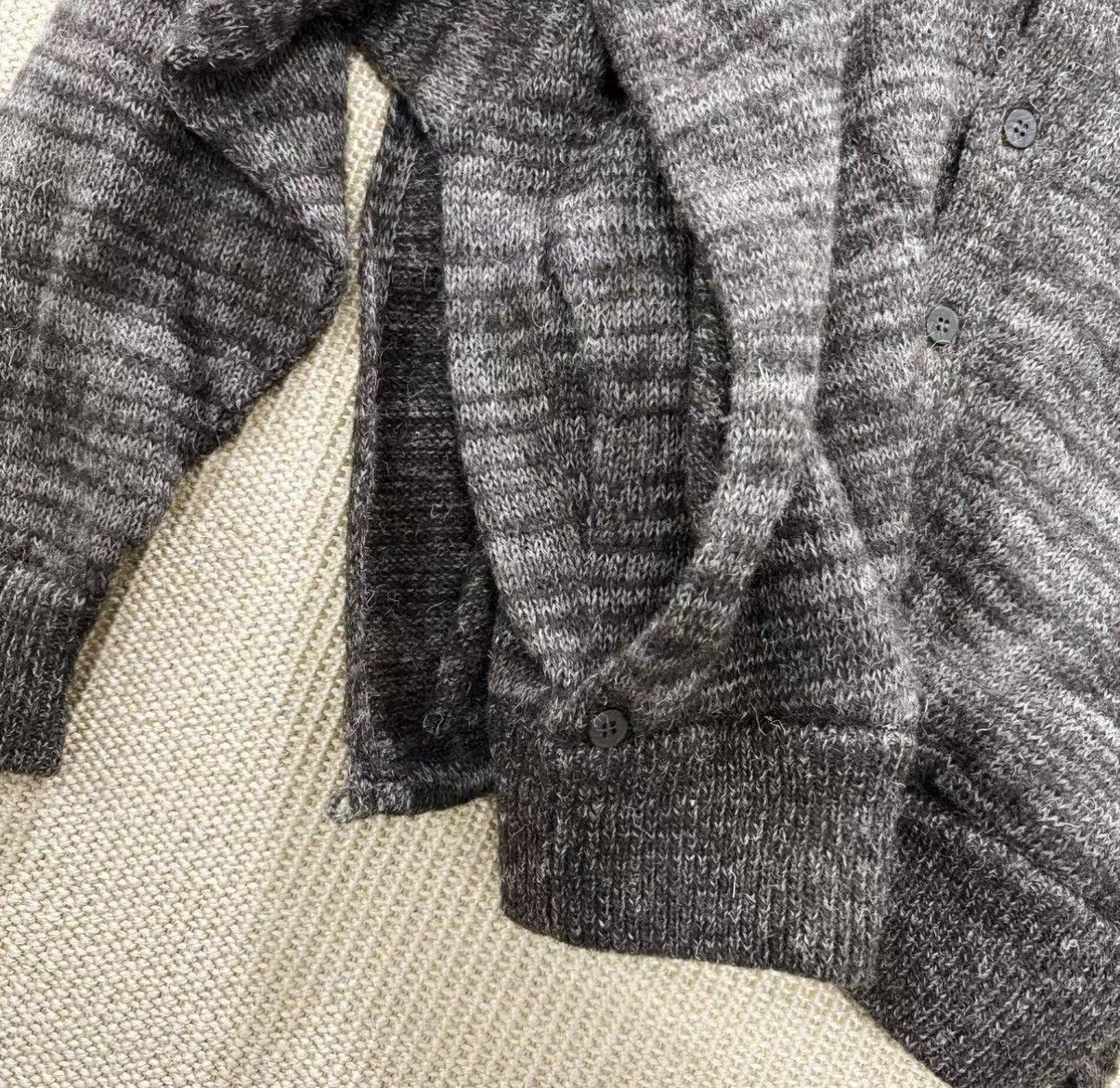 Issey Miyake Issey Miyake Original Asymmetric Draped Knit Sweater J29 Size US M / EU 48-50 / 2 - 4 Thumbnail