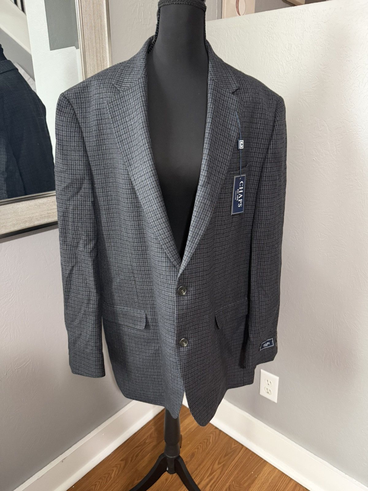 Chaps NWT Chaps 100% Wool Navy Houndstooth Blazer Size 44L. Size 44L - 1 Thumbnail