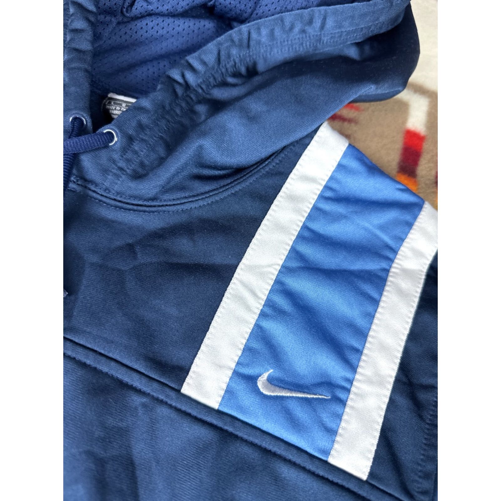 Nike VINTAGE Nike Air Hoodie Sweatshirt L Mens Navy Blue Pullover Size US L / EU 52-54 / 3 - 2 Thumbnail