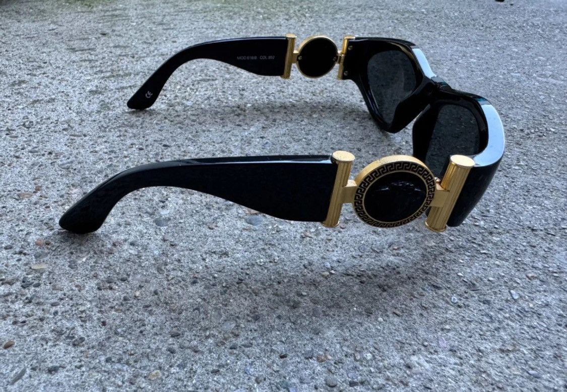 Versace Vintage💥Gianni Versace💥Sunglasses (MOD.618/B COL.852 Size ONE SIZE - 4 Thumbnail