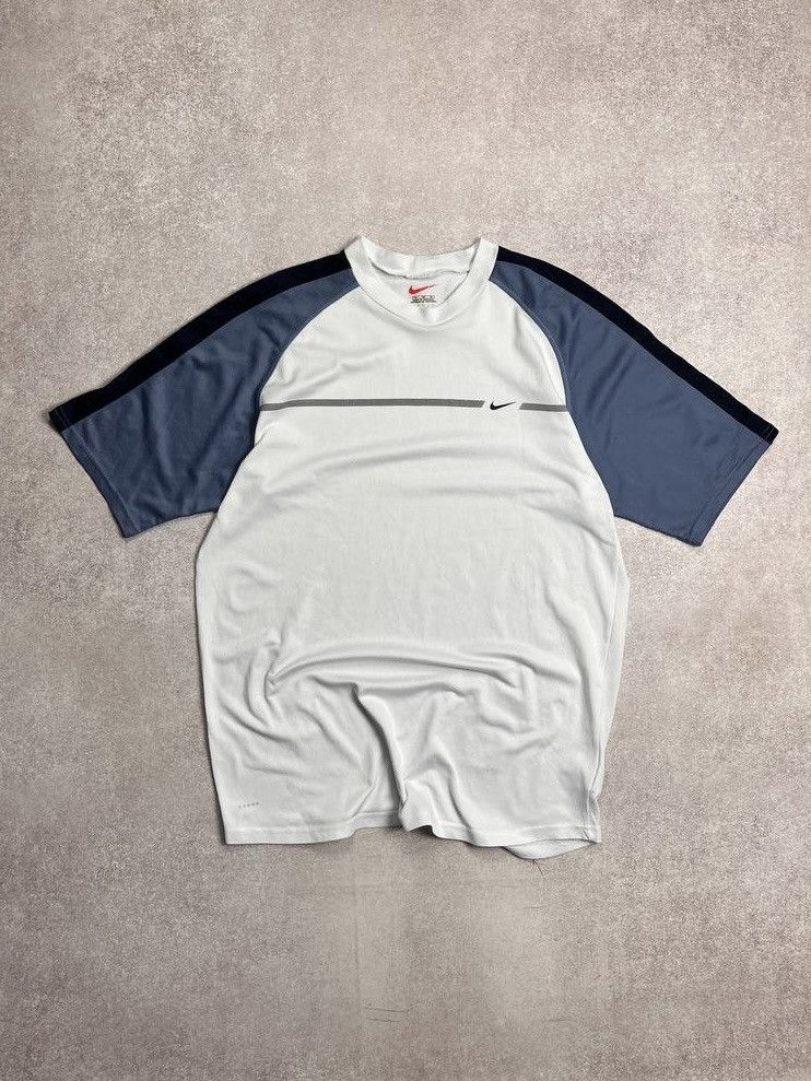 Nike × Vintage Vintage Nike Swoosh Running T-shirt XL Size US XL / EU 56 / 4 - 1 Thumbnail