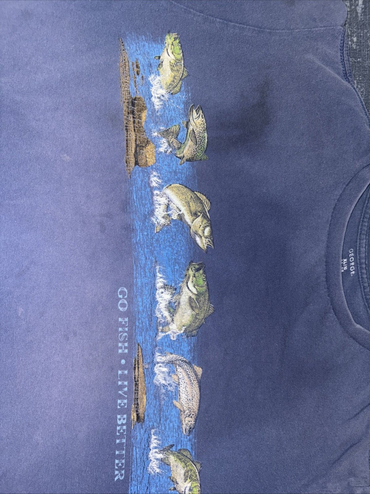 George Go fish, live better xl fishing tee Size US XL / EU 56 / 4 - 2 Thumbnail