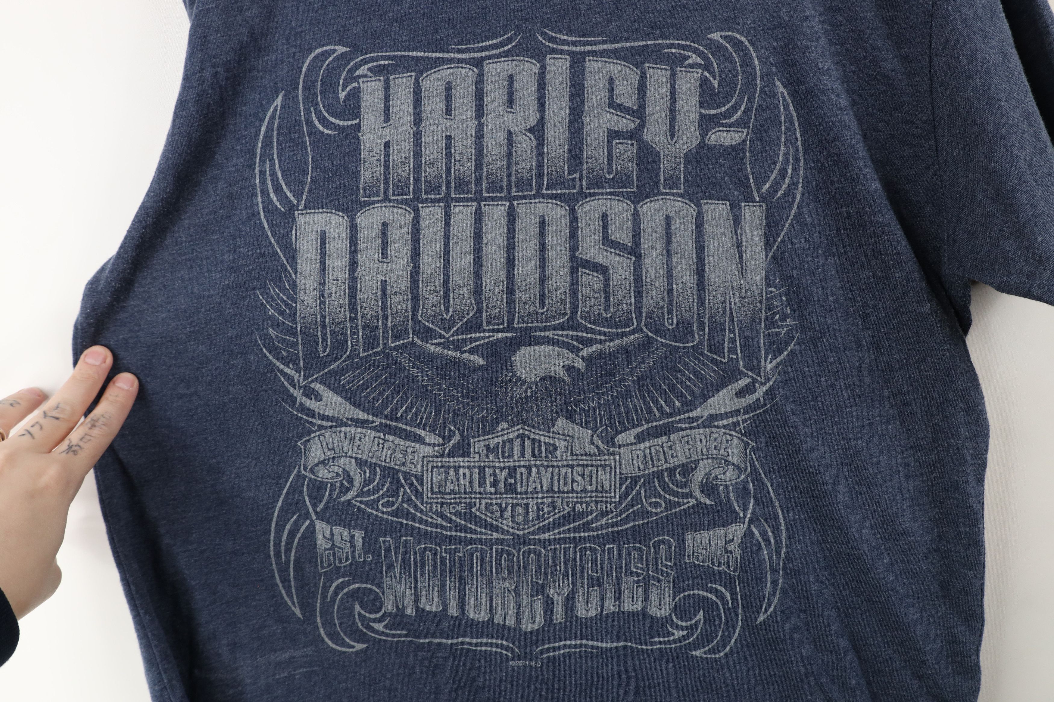 Harley Davidson × Vintage Y2K Harley Davidson Tribal Eagle Fire Flames T-Shirt Blue Size US L / EU 52-54 / 3 - 4 Thumbnail