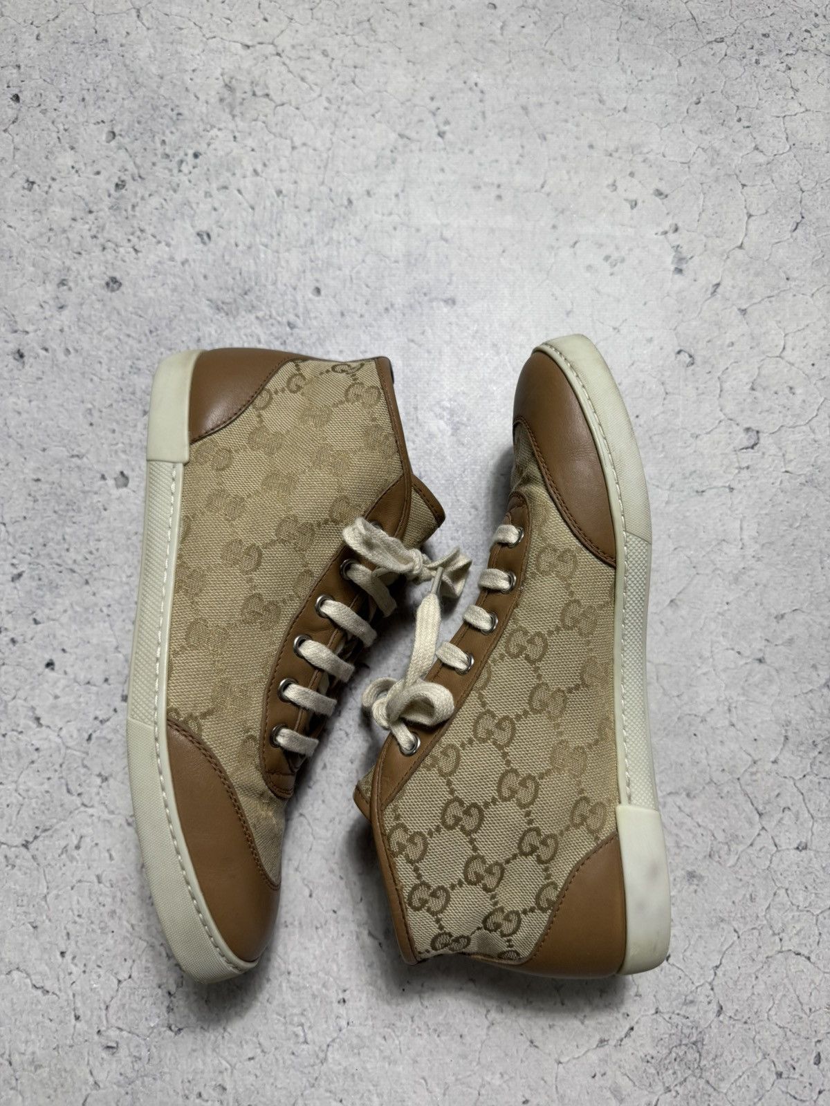 Gucci GG Gucci Monogram Luxury High Top Sneaker Vintage Size 36 Size US 6 / IT 36 - 5 Thumbnail