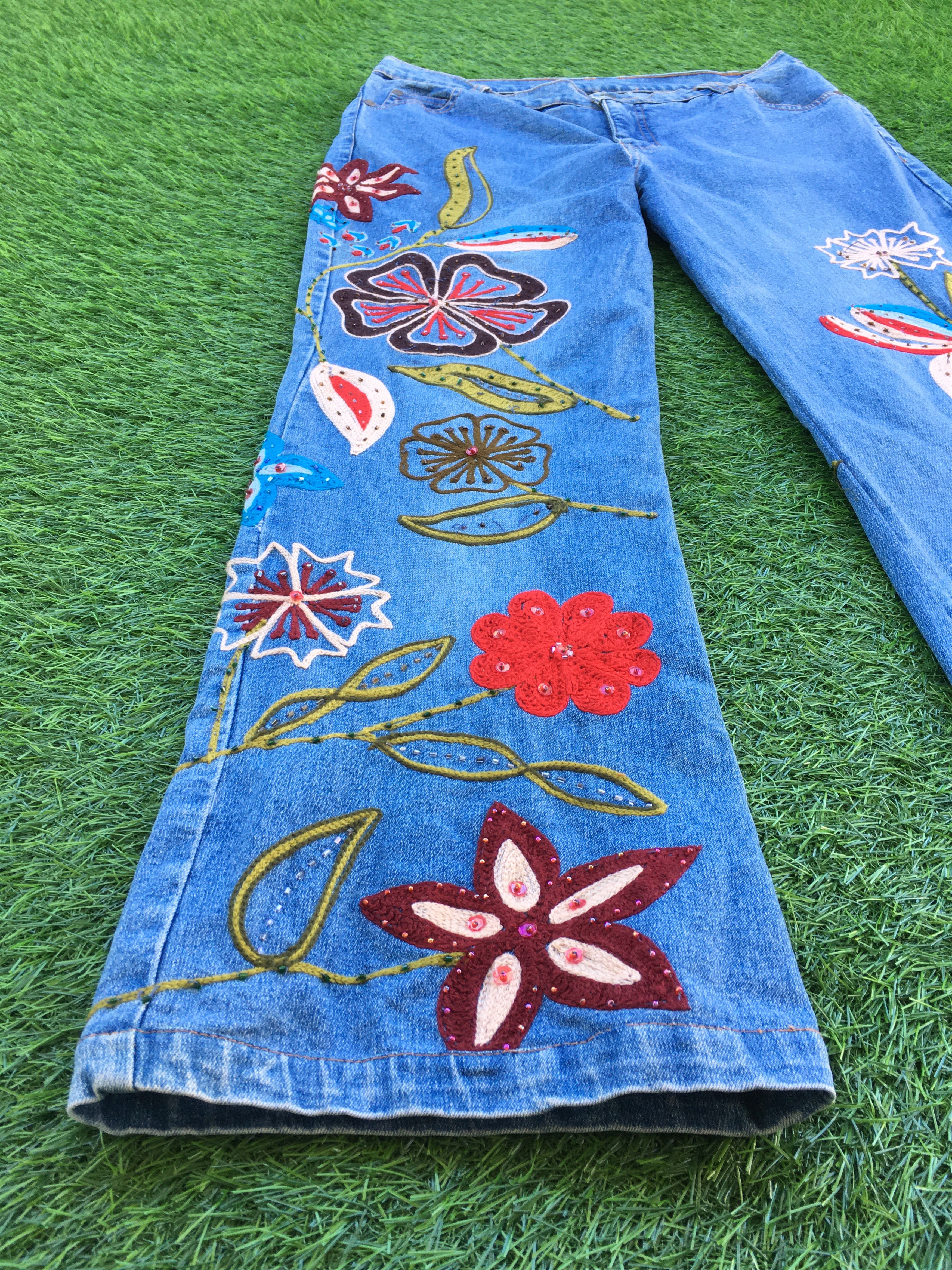 Designer × Jean Hippie Boho Embroidered Flare denim D-1018 Size 30" / US 8 / IT 44 - 7 Thumbnail