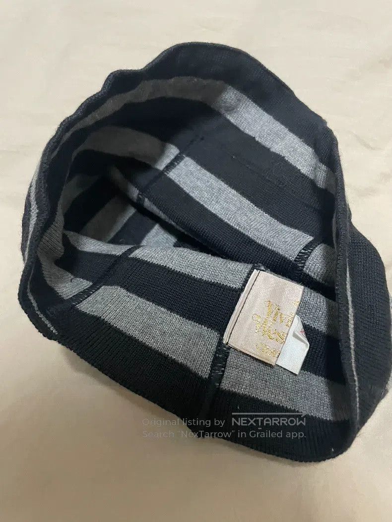 Vivienne Westwood Vivienne Westwood Two types of knitted hats. Size ONE SIZE - 8 Thumbnail