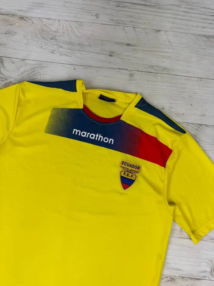 Vintage Ecuador National Team 2011 2012 Football Shirt Soccer Jersey Size US M / EU 48-50 / 2 - 2 Thumbnail