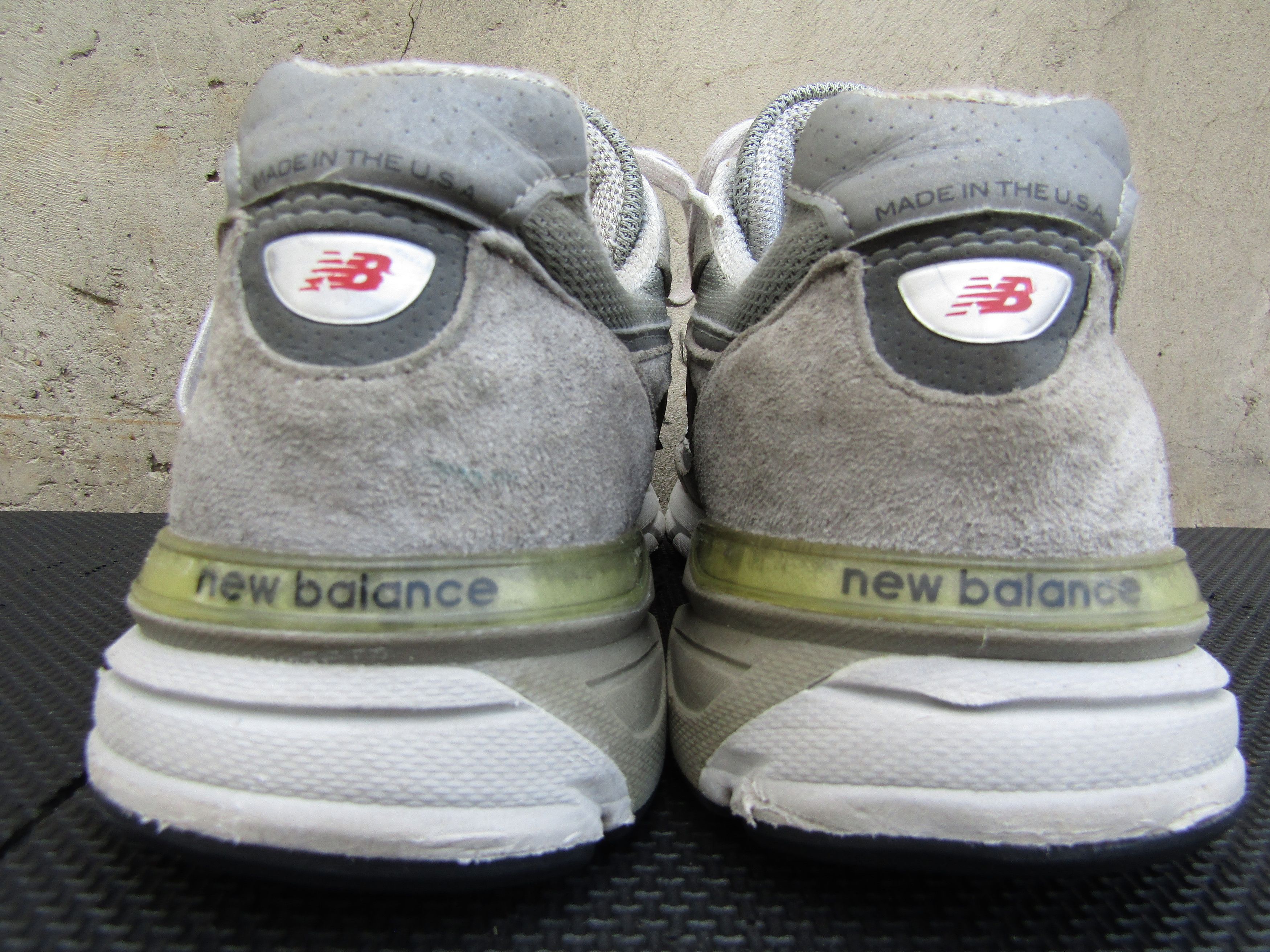 New Balance New Balance 990v4 USA Made Gray Castlerock Running Shoes Size US 11.5 / EU 44-45 - 9 Thumbnail