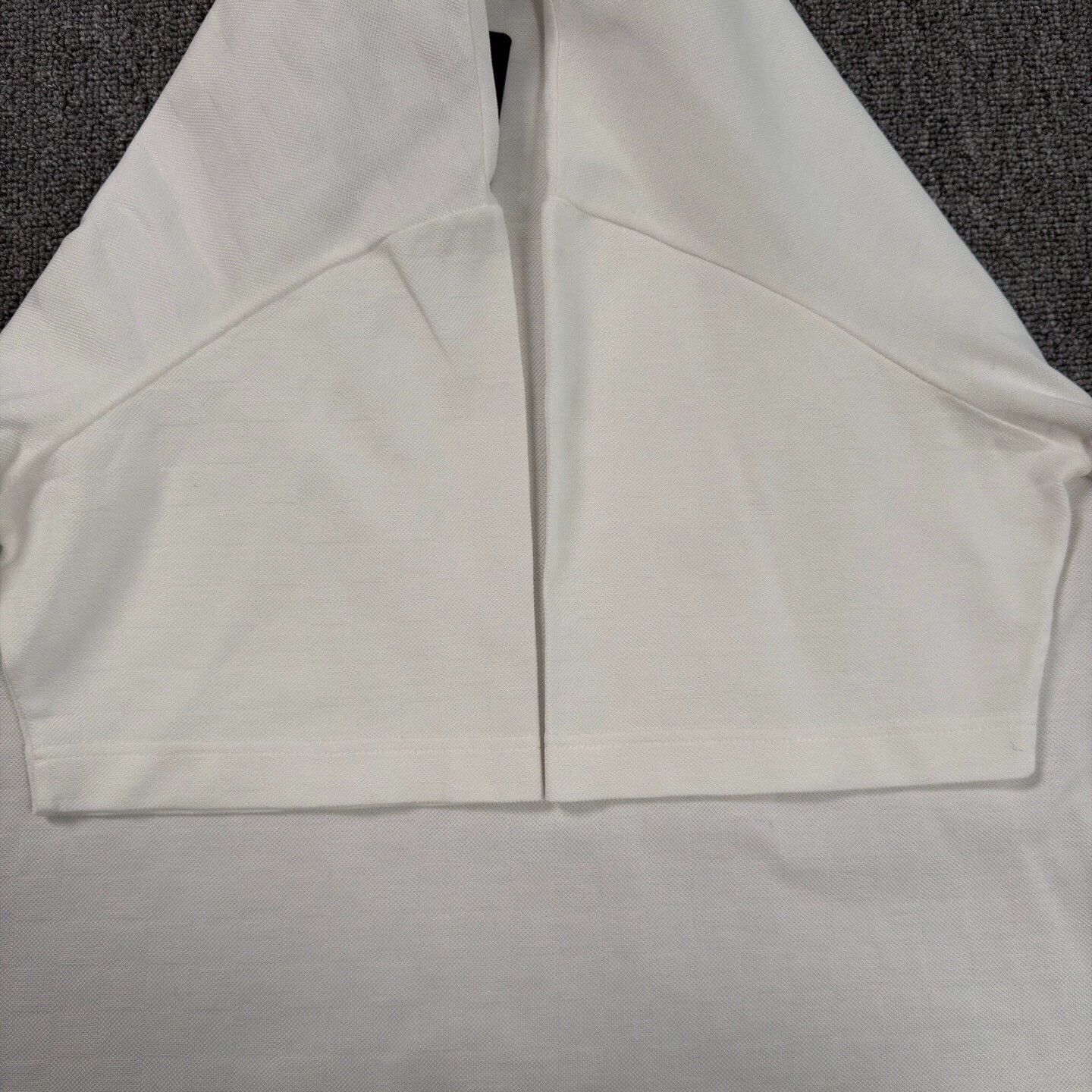Louis Vuitton Louis Vuitton Damier Embroidered Logo Tee L Near New Size US L / EU 52-54 / 3 - 6 Thumbnail