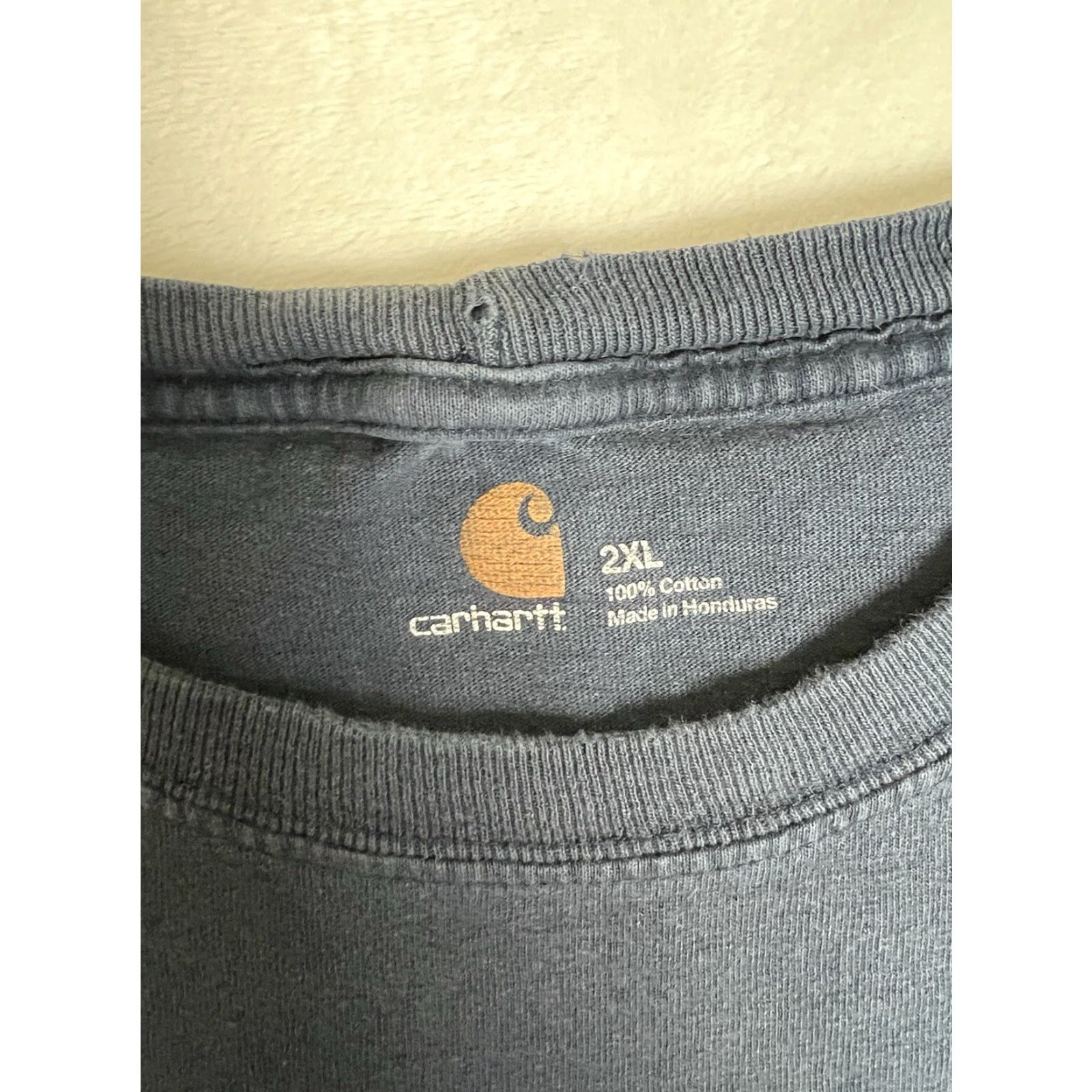 Carhartt VINTAGE Carhartt Blue Pocket Shirt 2XL K87 Men’s T-Shirt Crew Neck Short Sleeve Relaxed Fit Grunge Sun Faded 90s Classic Pockets Size US XXL / EU 58 / 5 - 3 Thumbnail