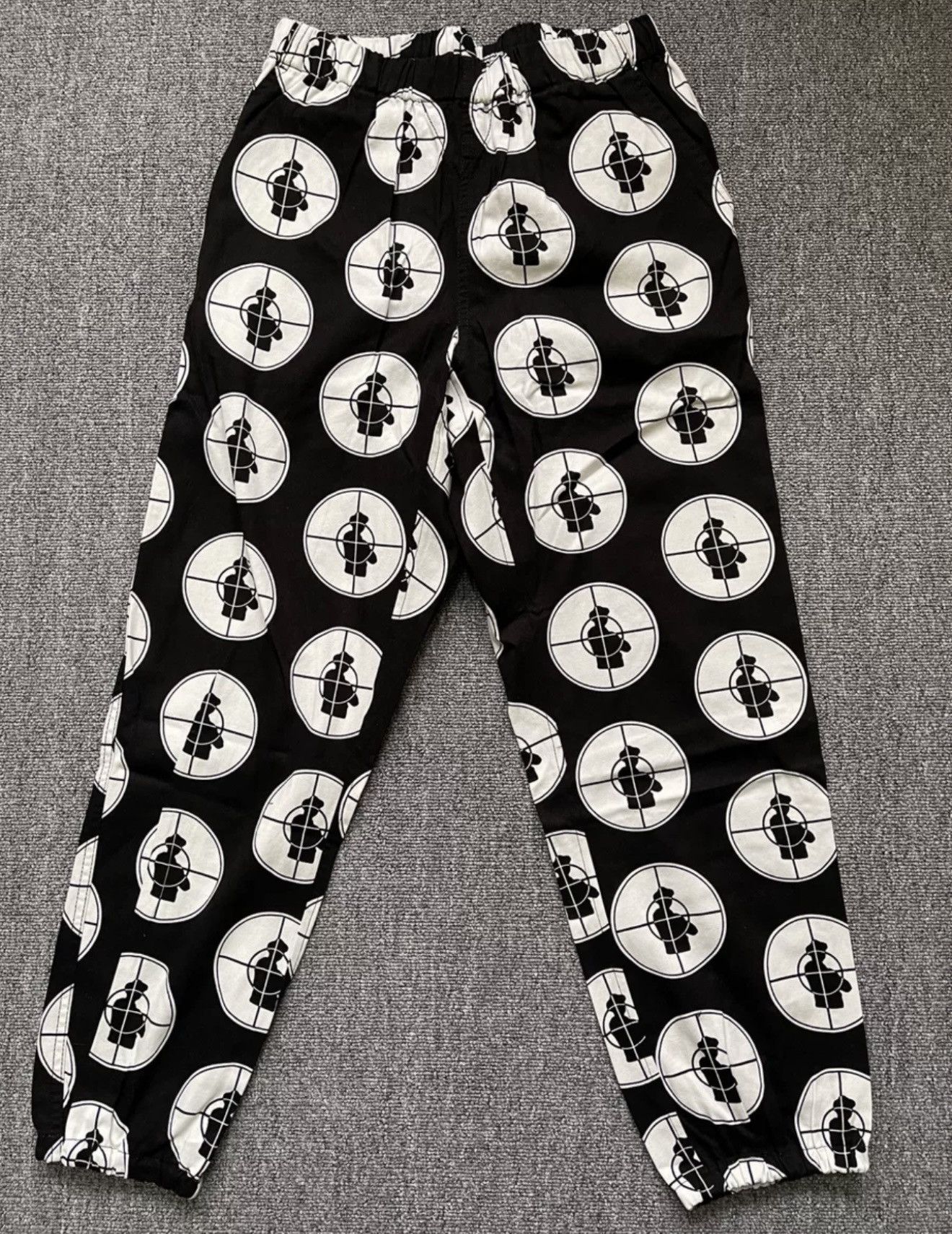 Public Enemy × Supreme × Undercover Supreme undercover public enemy skate pant jogger Size US 30 / EU 46 - 2 Thumbnail