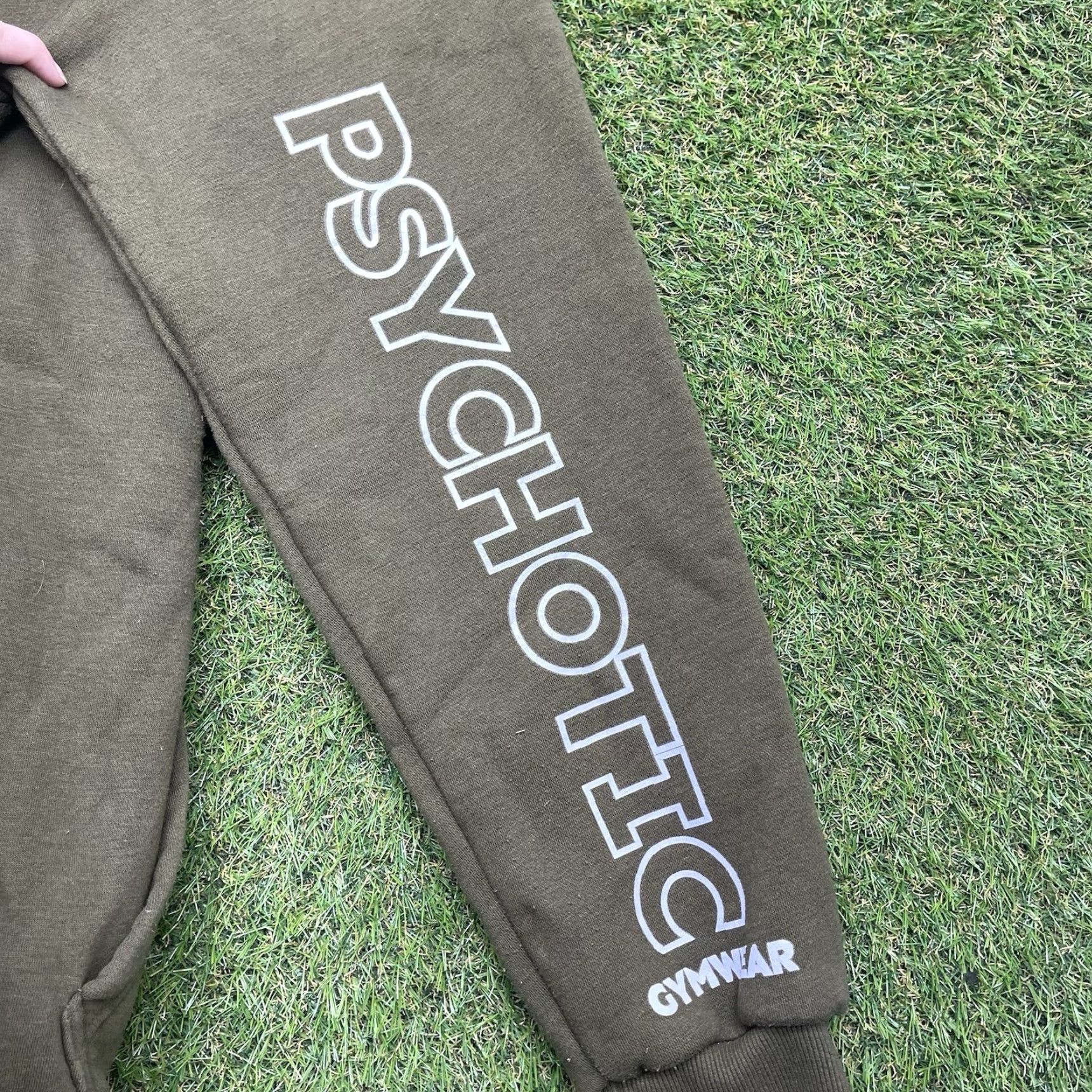 Gymshark Gymshark Hoodie Mens L Green Pockets Solid Fleece Athletic Gymwear Pullover Winter Fall Sports Workout 90s? No. Genders end Mens. Size US L / EU 52-54 / 3 - 6 Thumbnail