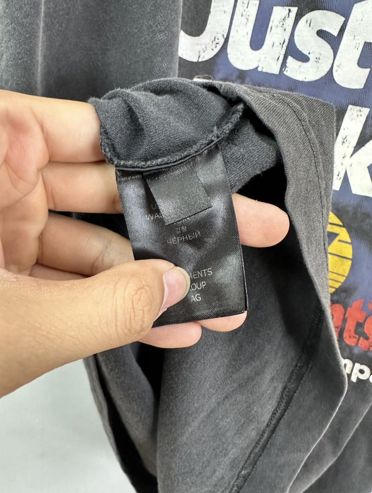 Vetements Vetements SS22 "I did nothing just got lucky" T-Shirt Size US M / EU 48-50 / 2 - 5 Thumbnail