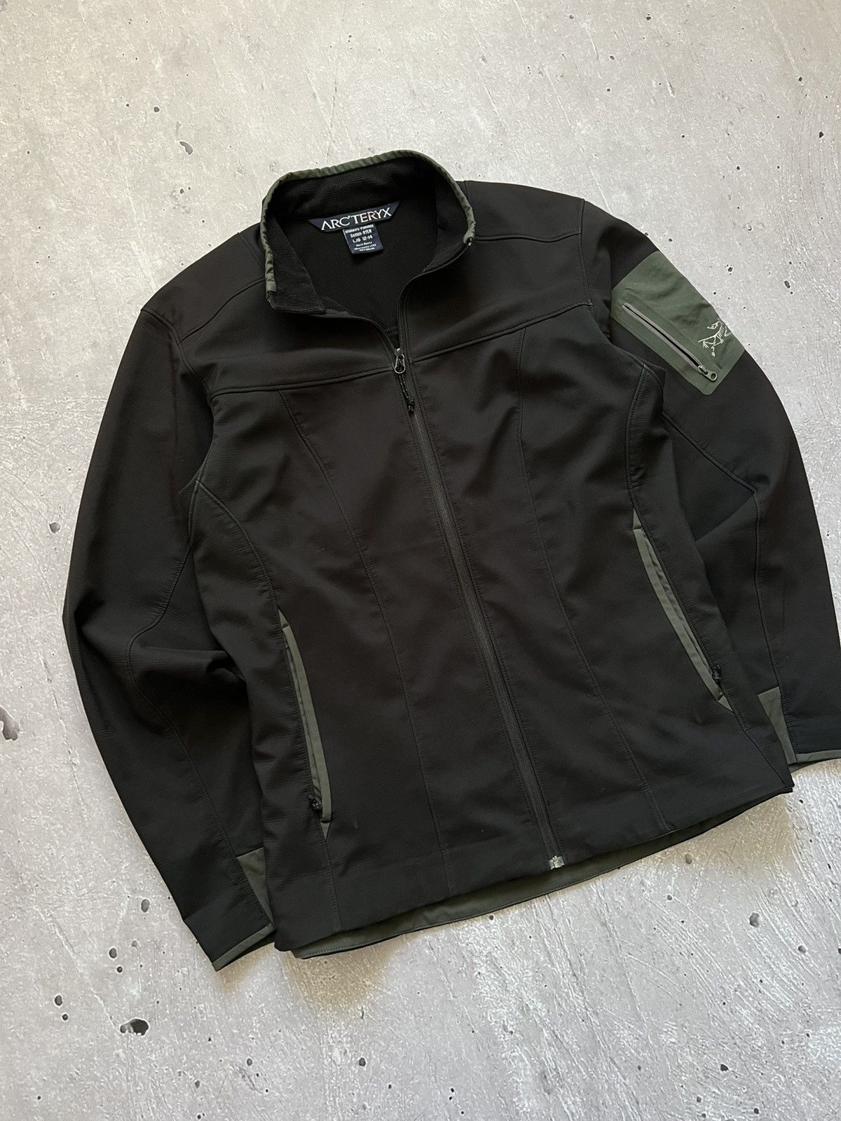 Arc'teryx Arc’teryx L Wmns Softshell Zip Jacket Windbreaker Arcteryx Size L / US 10 / IT 46 - 1 Thumbnail