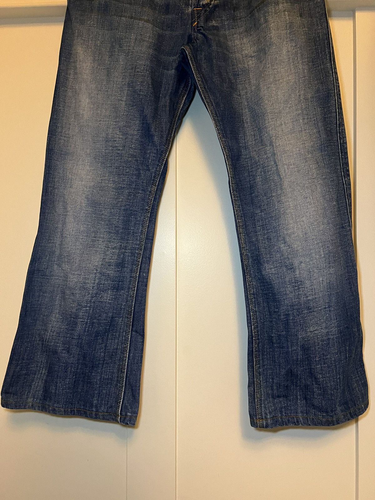 Diesel Vintage Diesel made in Italy distressed flared jeans Size US 29 - 9 Thumbnail