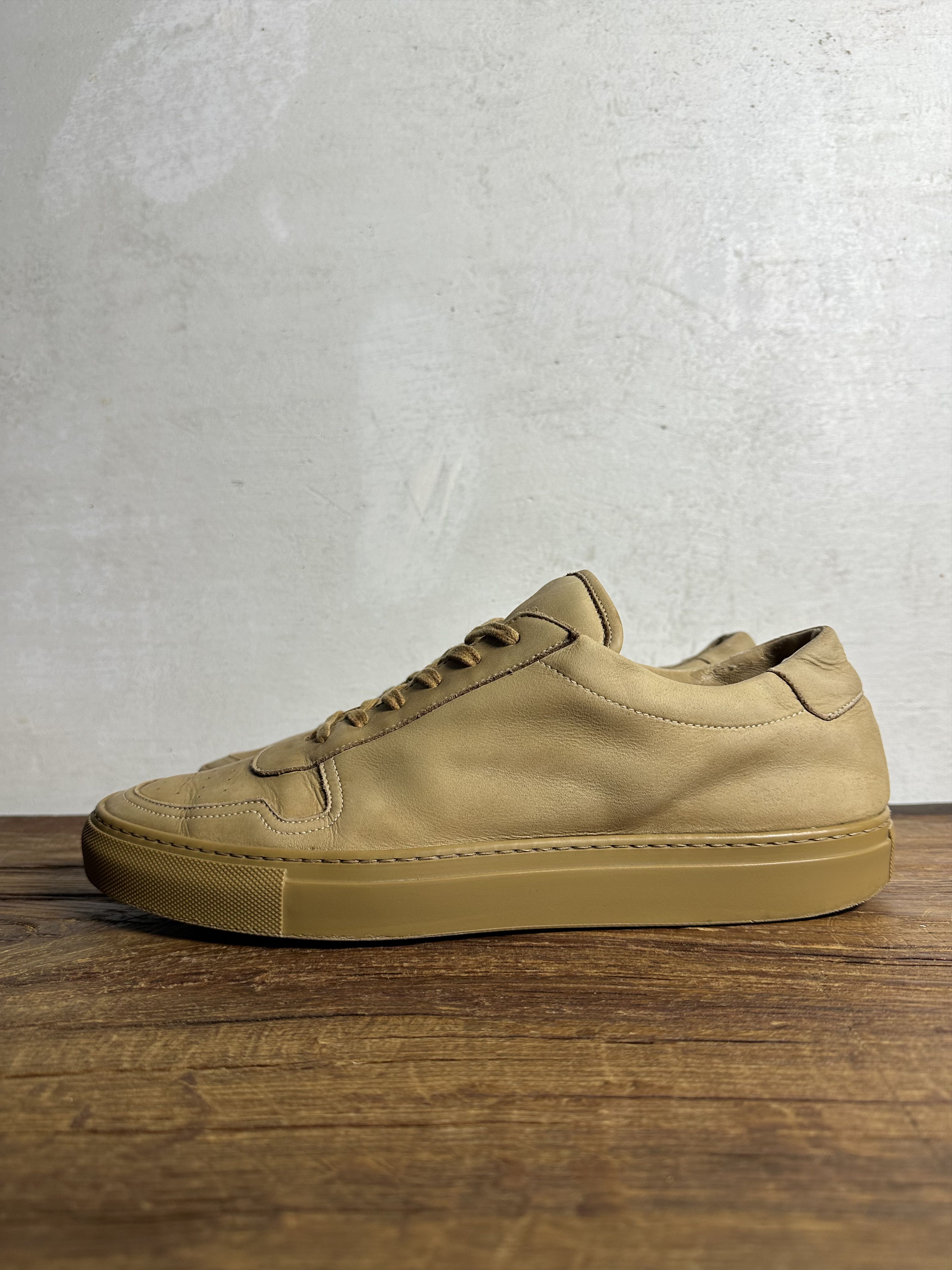Common Projects Common Projects BBall Low in Nabuk Tan Size US 10.5 / EU 43-44 - 2 Thumbnail