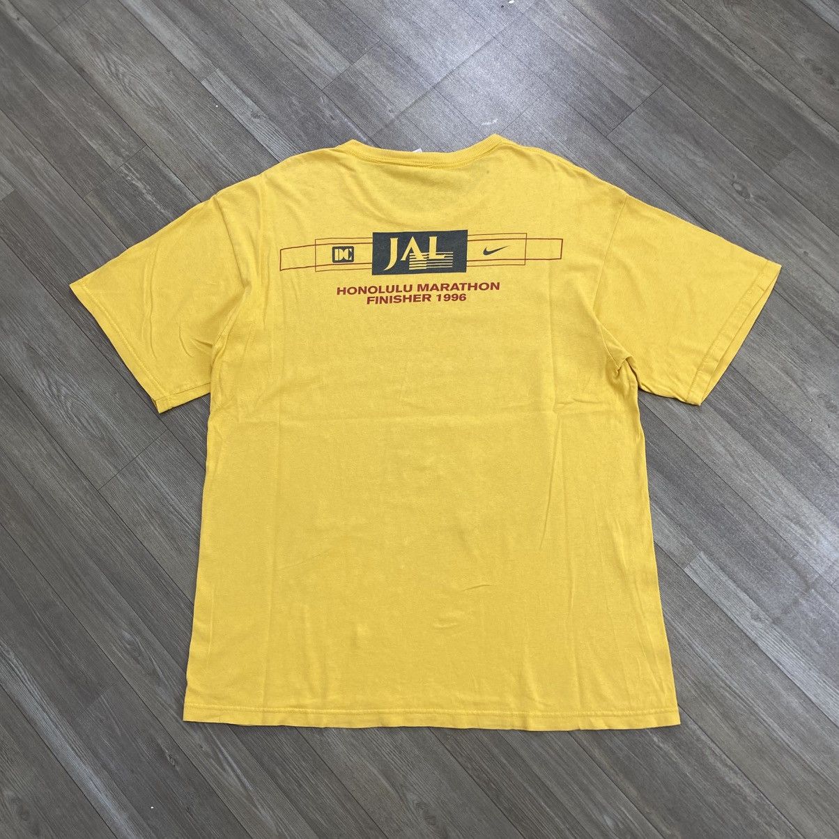 Nike Vintage Nike Honolulu Marathon Finisher 1996s Tee Streetwear Size US M / EU 48-50 / 2 - 9 Thumbnail