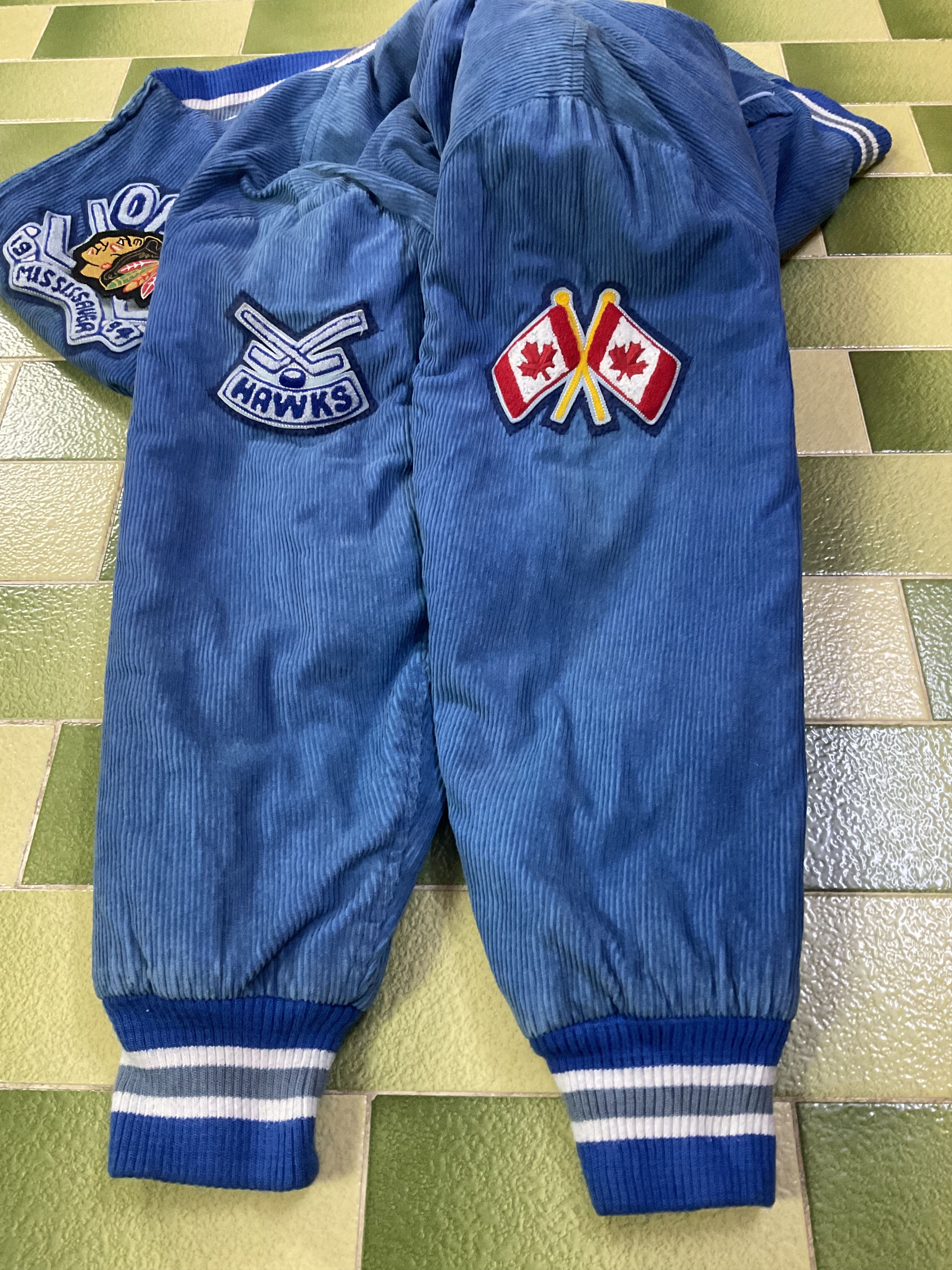Other Vintage OPHL 1994 Mississauga Blackhawks Corduroy Jacket Size US L / EU 52-54 / 3 - 5 Thumbnail