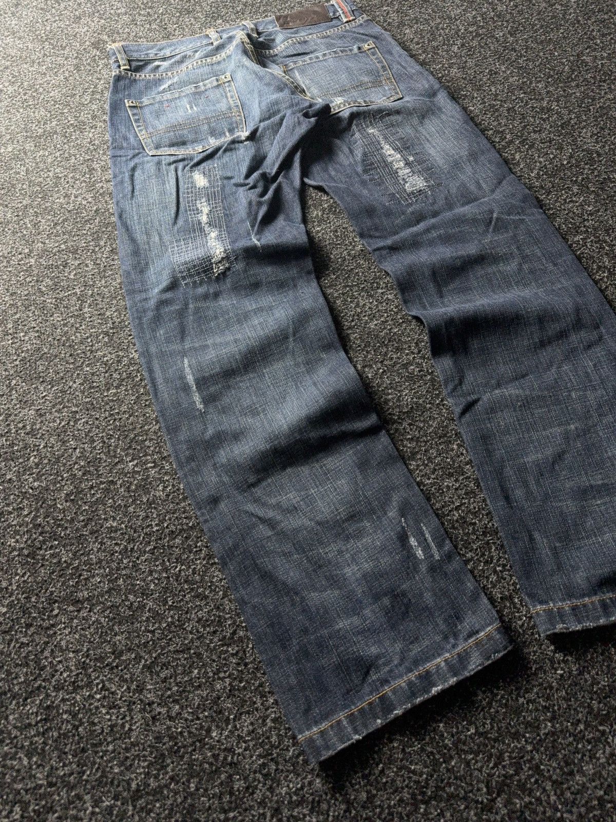 Designer × Hugo Boss HUGO Boss Distressed Straight Jeans W32 L32 Italy Size US 32 / EU 48 - 10 Thumbnail
