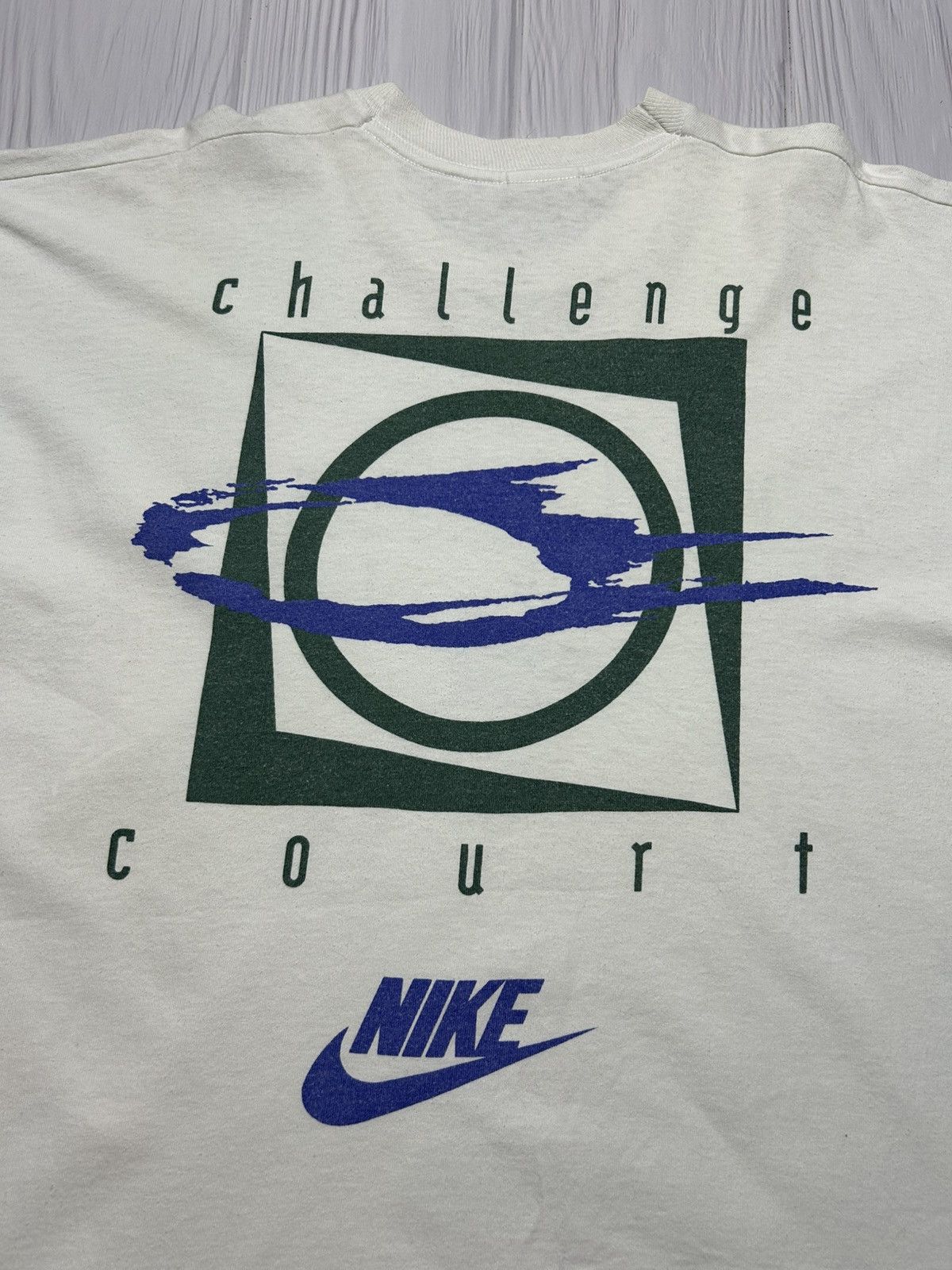 Nike Vintage Nike Challenge Court Big Graphic Logo Size XL Size US XL / EU 56 / 4 - 13 Thumbnail