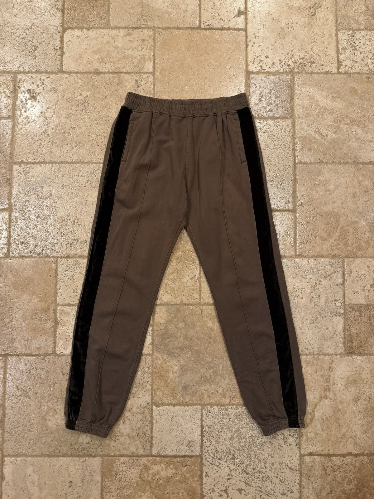 Haider Ackermann Haider Ackermann Perth Velvet Stripe Tux Brown Sweatpants Size US 34 / EU 50 - 1 Thumbnail
