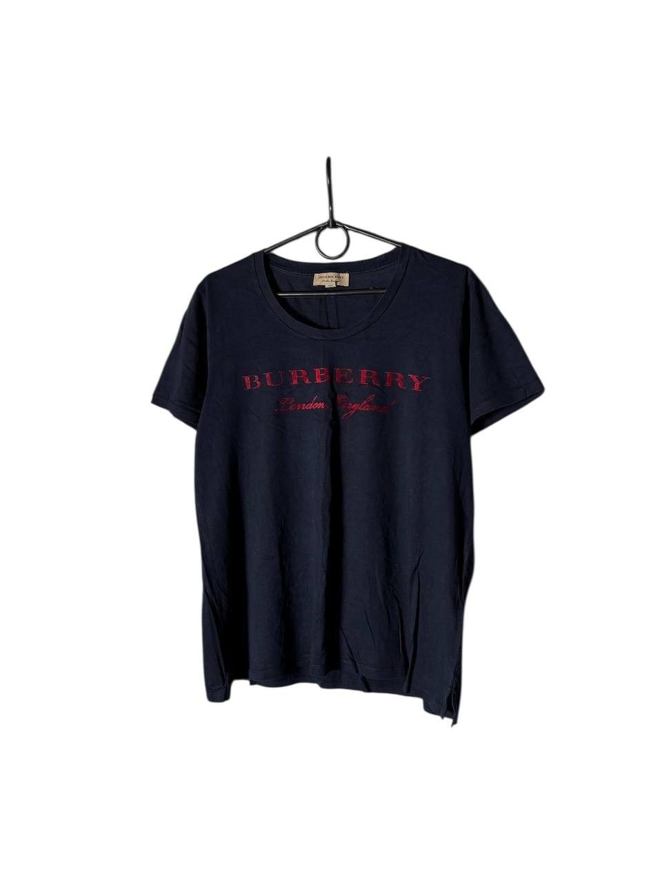 Burberry Burberry London England Velour logo T-Shirt tee sz M Size US M / EU 48-50 / 2 - 2 Thumbnail