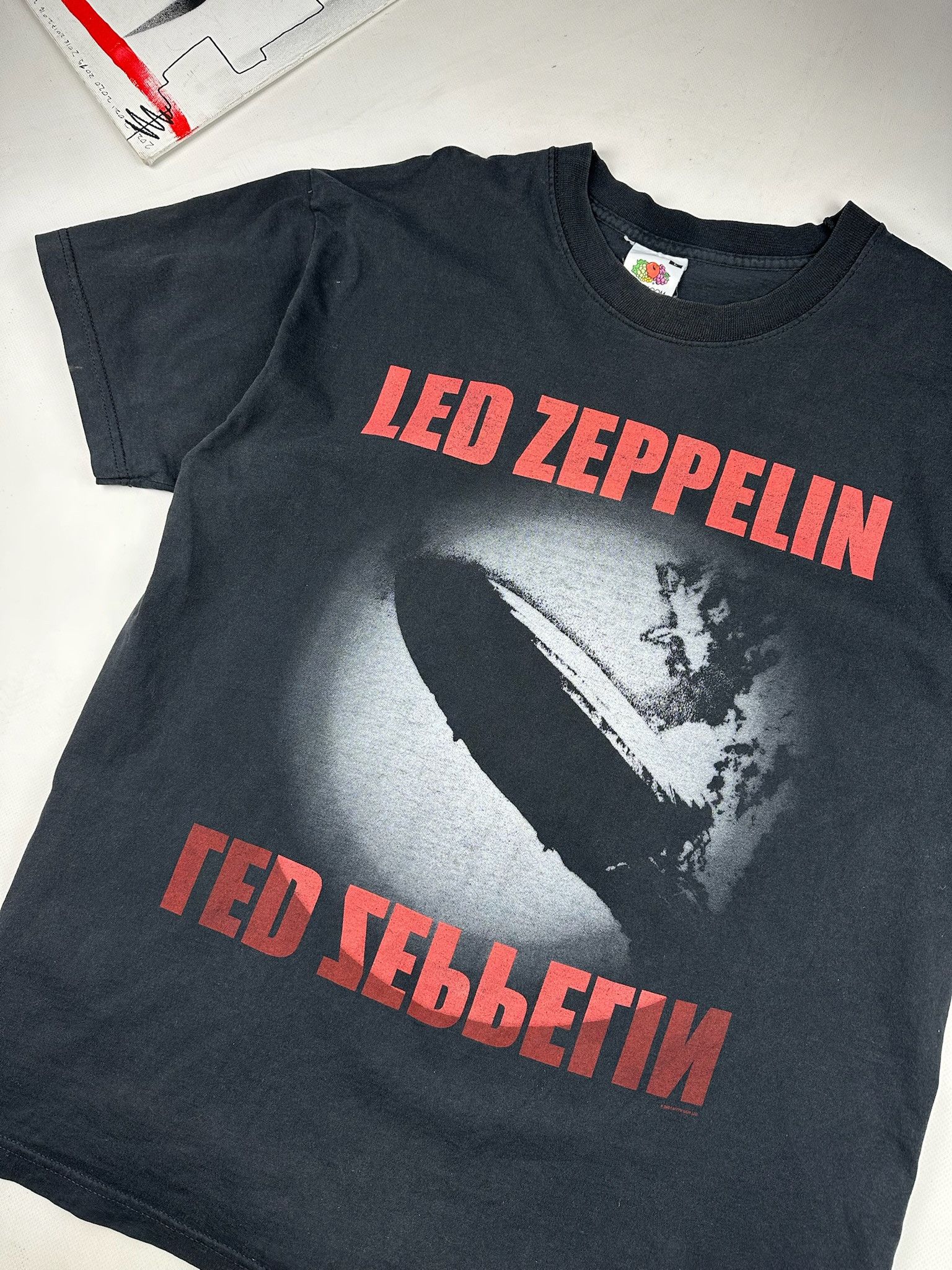 Band Tees Rare Vintage Y2k Led Zeppelin Graphic T Shirt Size US L / EU 52-54 / 3 - 6 Thumbnail