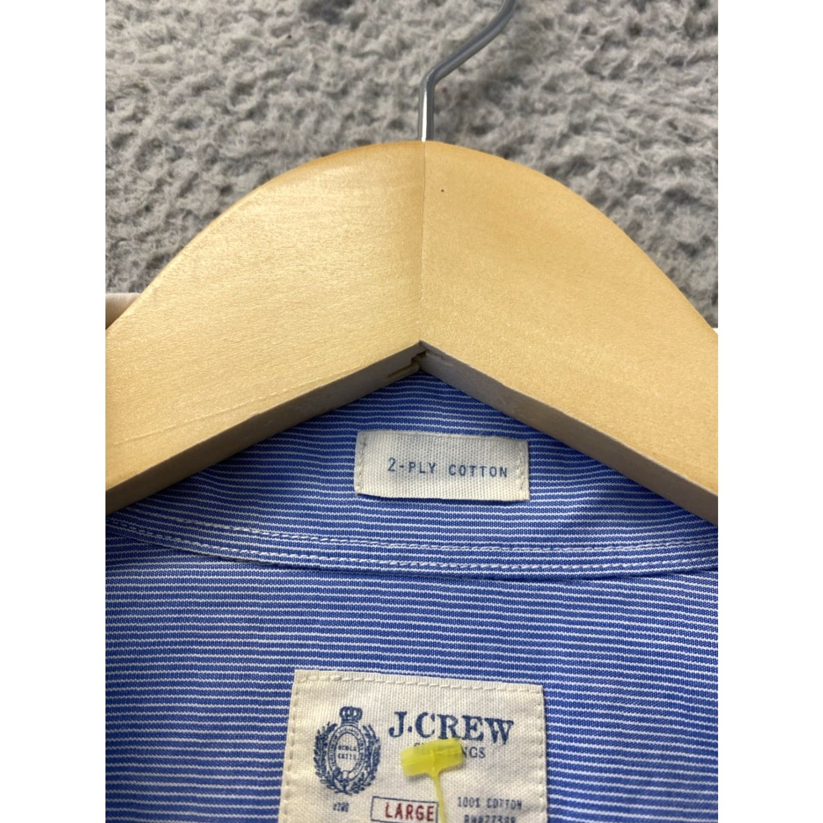 J.Crew J.CREW Classic Fit Blue Button-Up Shirt Large Long Sleeve Cotton Mens Size US L / EU 52-54 / 3 - 4 Thumbnail