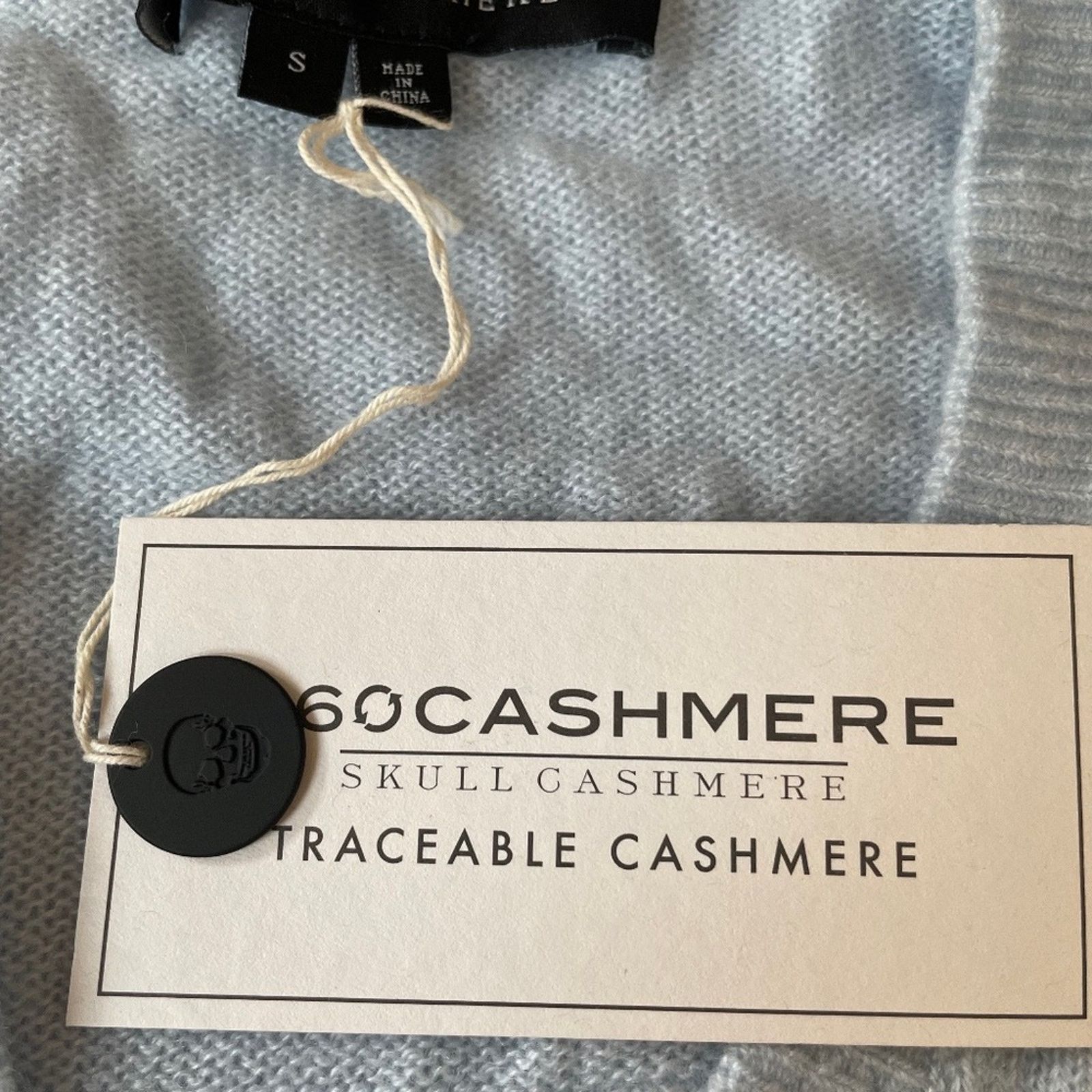 360Cashmere Skull Print Cashmere Sweater from 360 CASHMERE Size S / US 4 / IT 40 - 9 Thumbnail