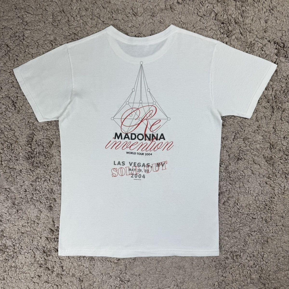 Band Tees Vintage Madonna 2004 Re-Invention World Tour T-shirt Size US M / EU 48-50 / 2 - 2 Thumbnail