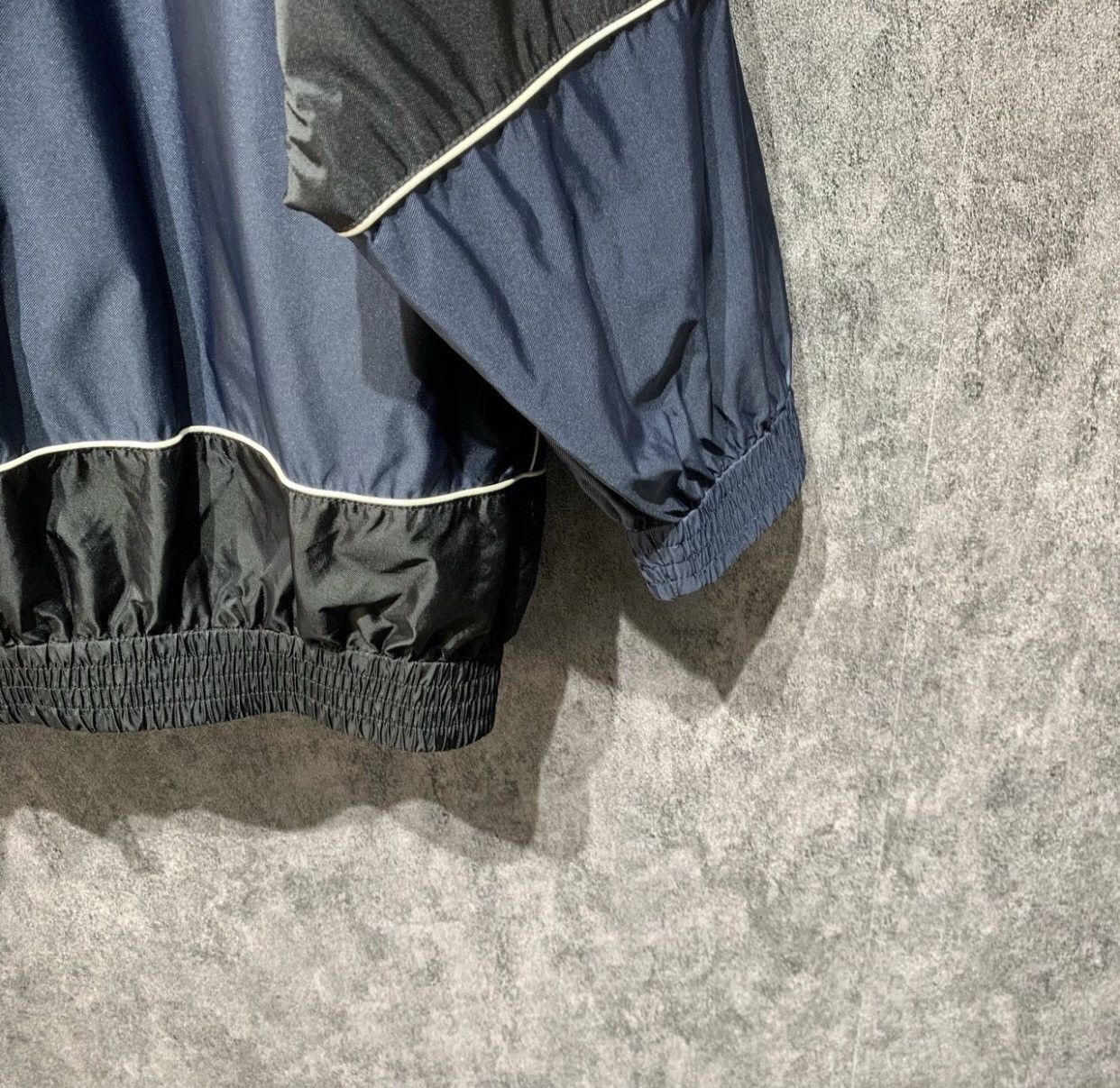 Balenciaga Balenciaga Double B Splicing Jacket2412-Nextarrow Size US S / EU 44-46 / 1 - 8 Thumbnail