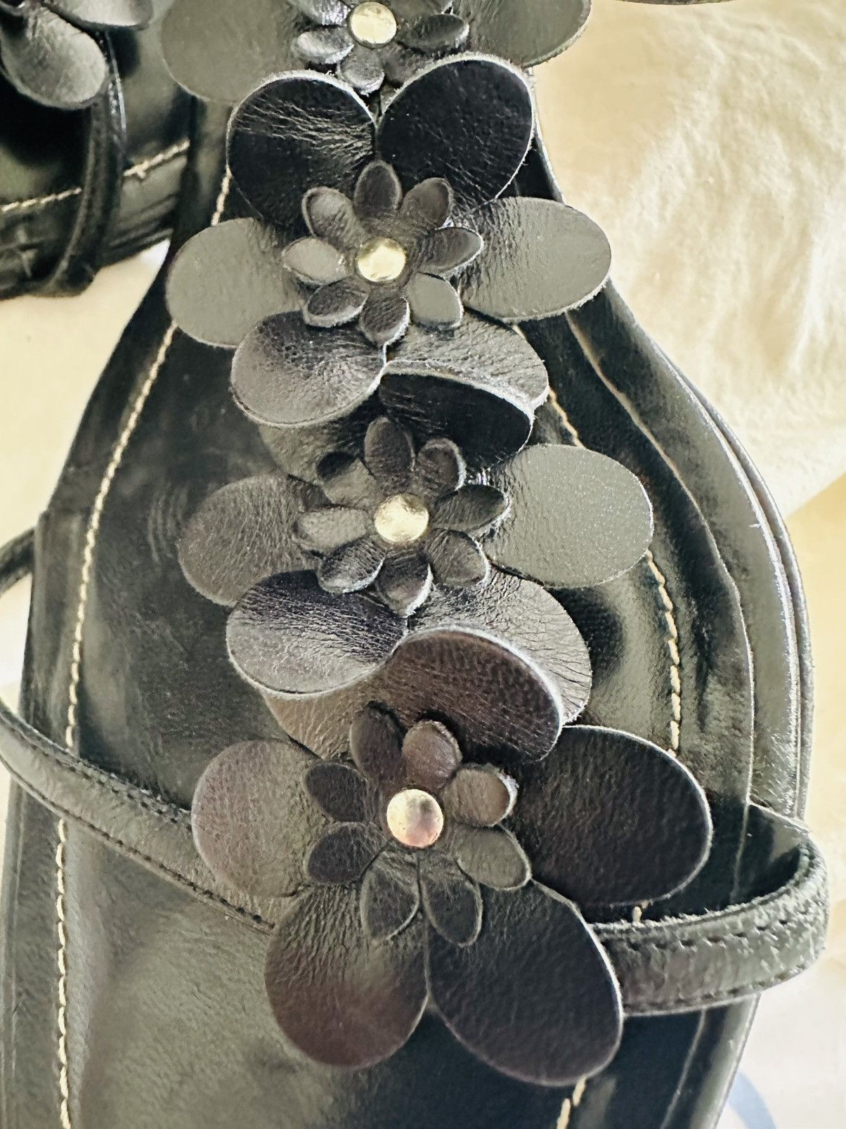 Coach Coach Kelly flower kitten heels Size US 10 / IT 40 - 6 Thumbnail