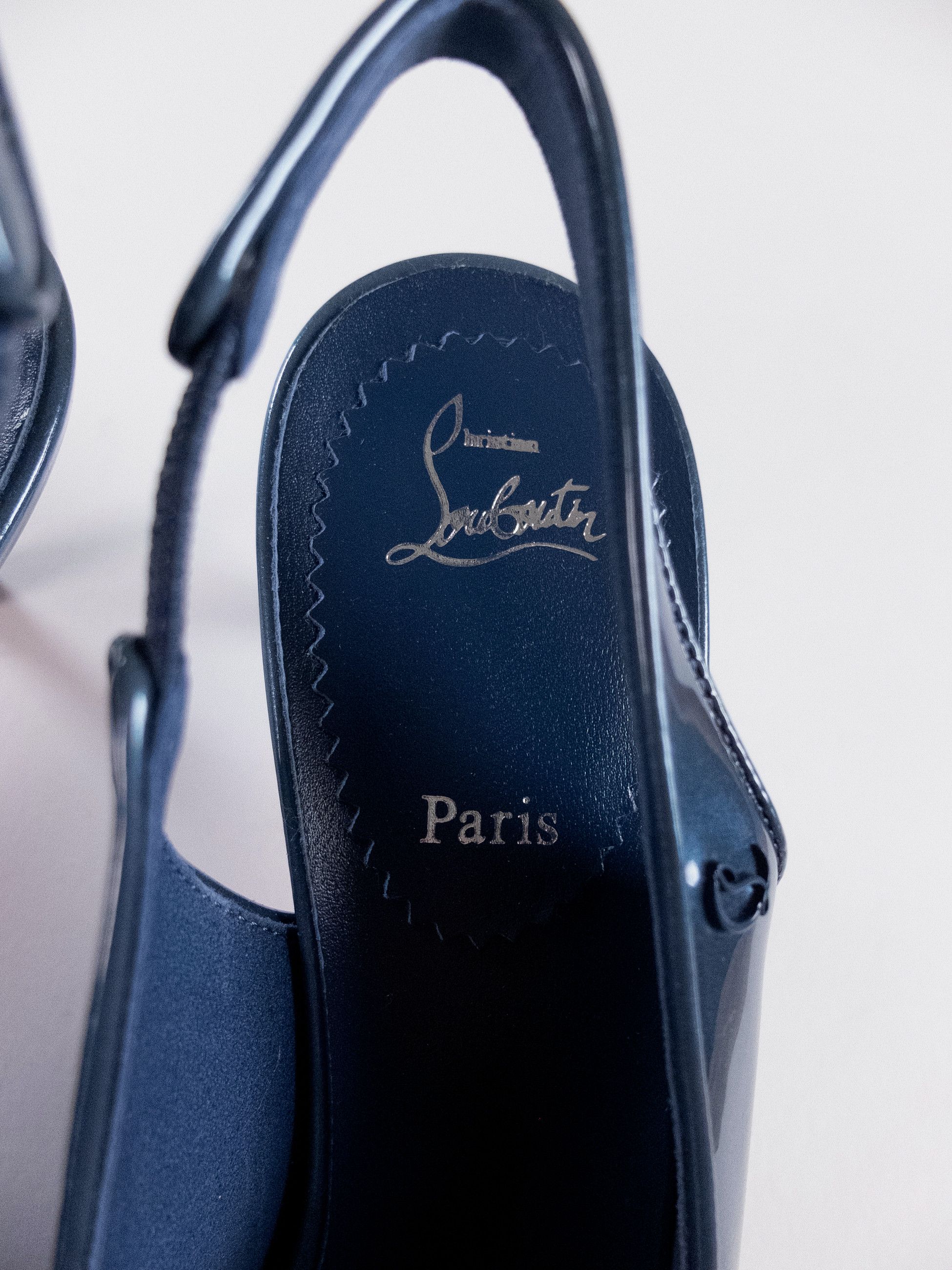 Christian Louboutin CHRISTIAN LOUBOUTIN Kate Sporty 55 blue patent leather pumps Size US 8.5 / IT 38.5 - 4 Thumbnail