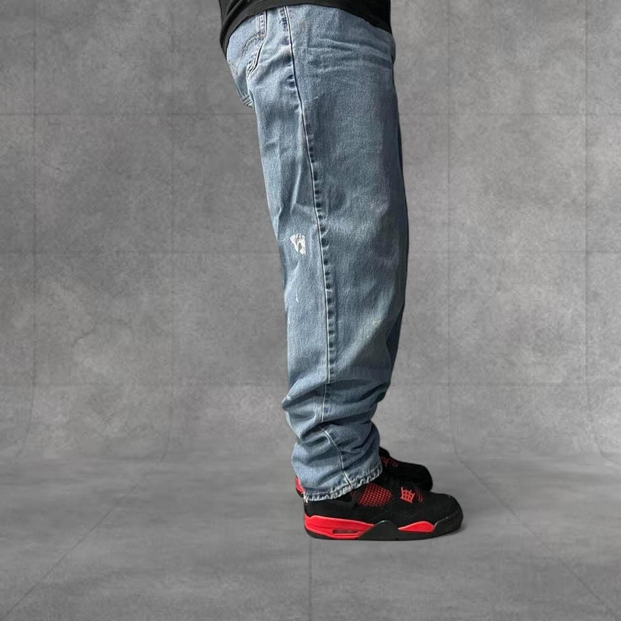 Vintage Crazy Vintage Y2K/2000s Super Baggy Skater Style Light Wash Skate Essential Levi’s 569 Denim Jeans! Size US 34 / EU 50 - 2 Thumbnail