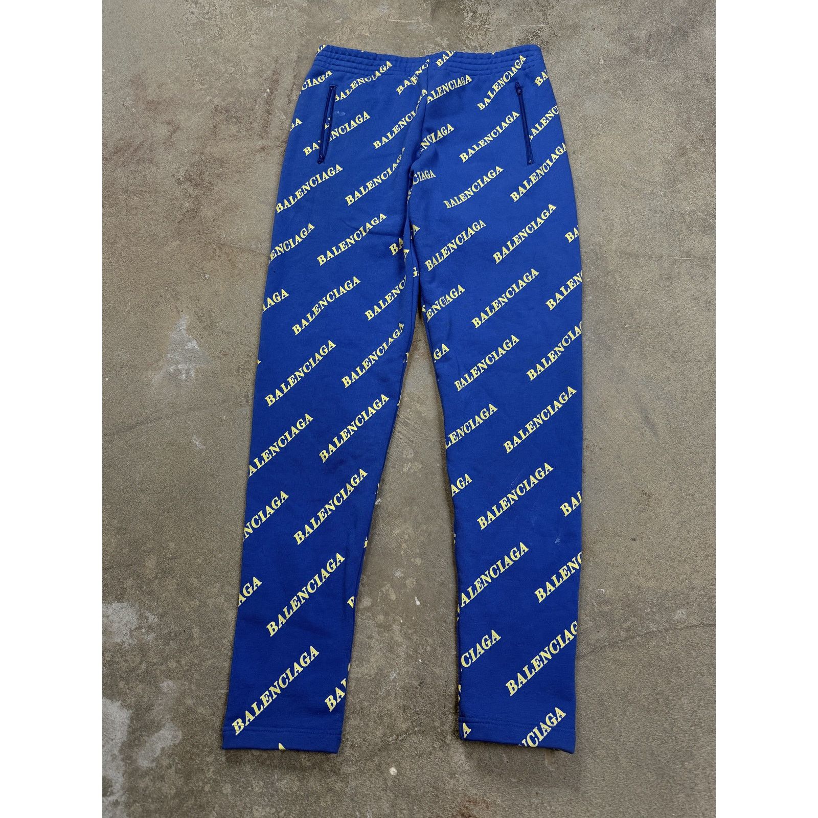 Balenciaga Balenciaga All Over Sweats Blue Yellow Used Small Size US 30 / EU 46 - 1 Thumbnail