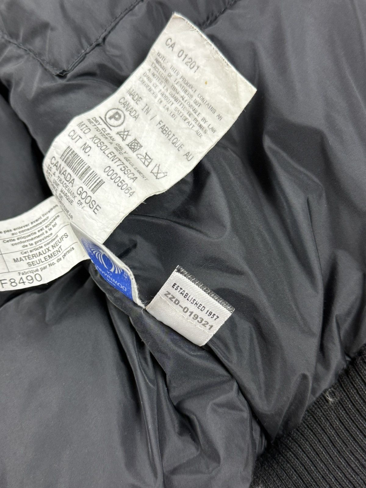 Canada Goose Canada Goose Chilliwack Bomber Jacket - Amber - XS (Fits S) Size US S / EU 44-46 / 1 - 19 Thumbnail